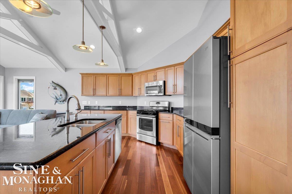 113 Roselawn Street Property Photo 14