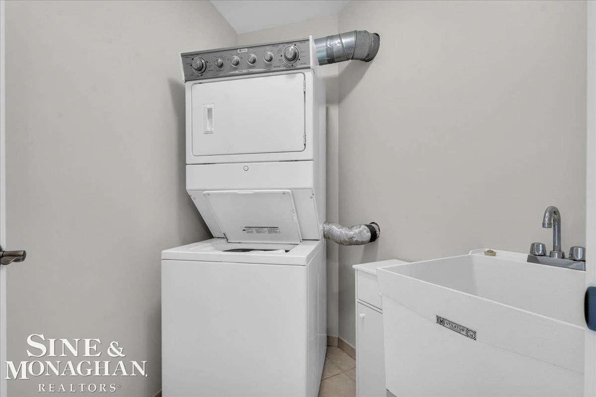 113 Roselawn Street Property Photo 24