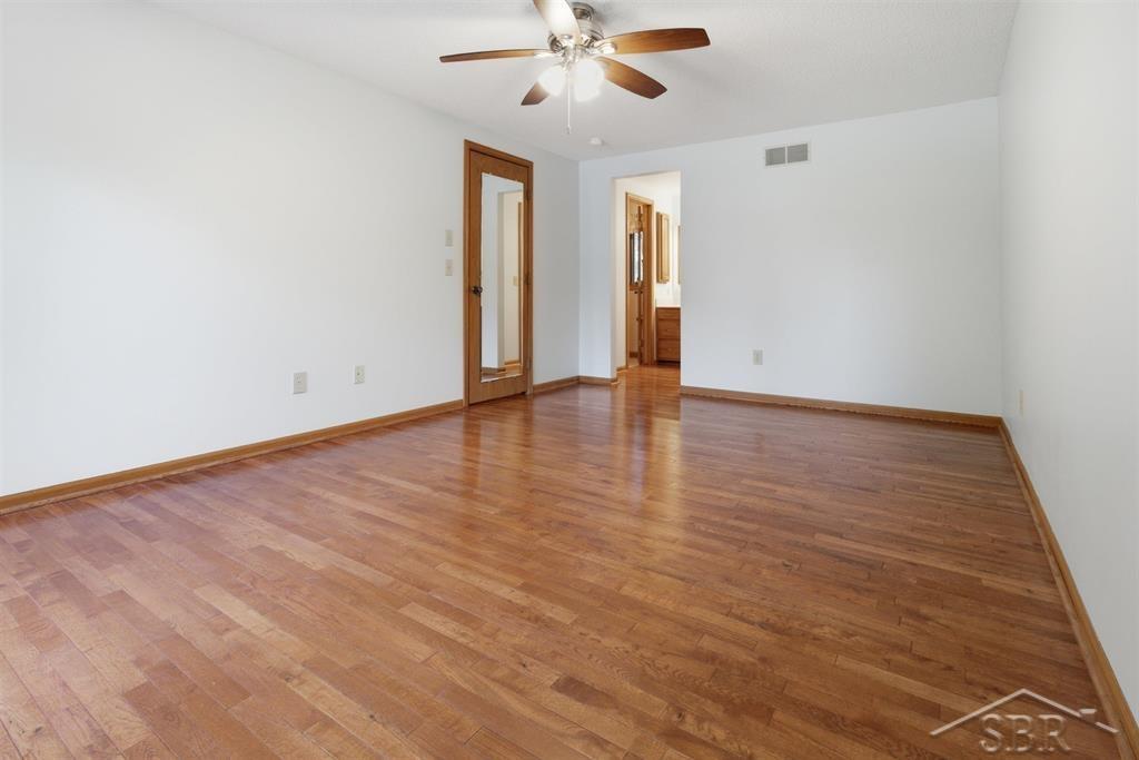 2305 Plymouth Street Property Photo 19