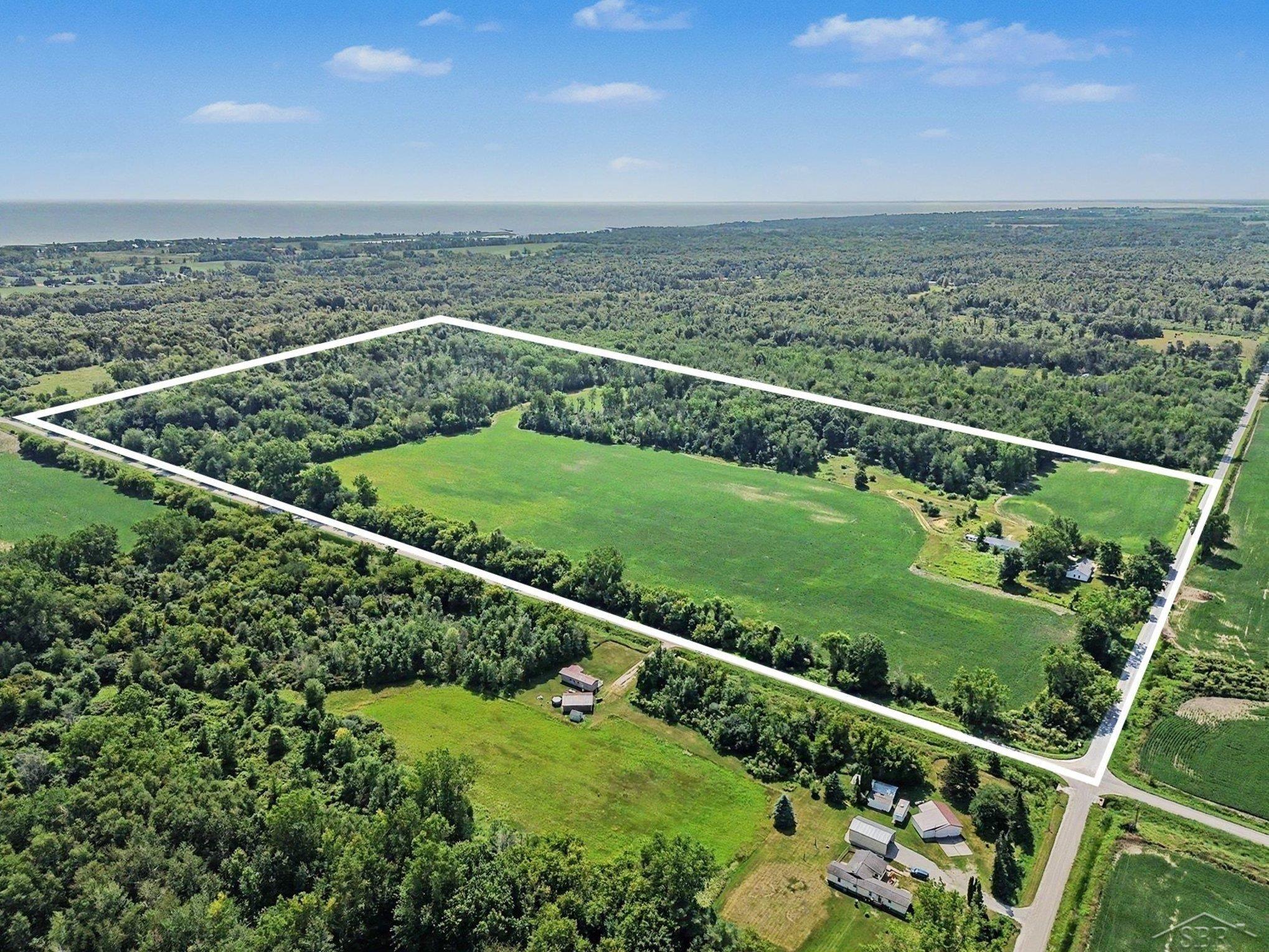 4944 N Elevator Road Property Photo 2