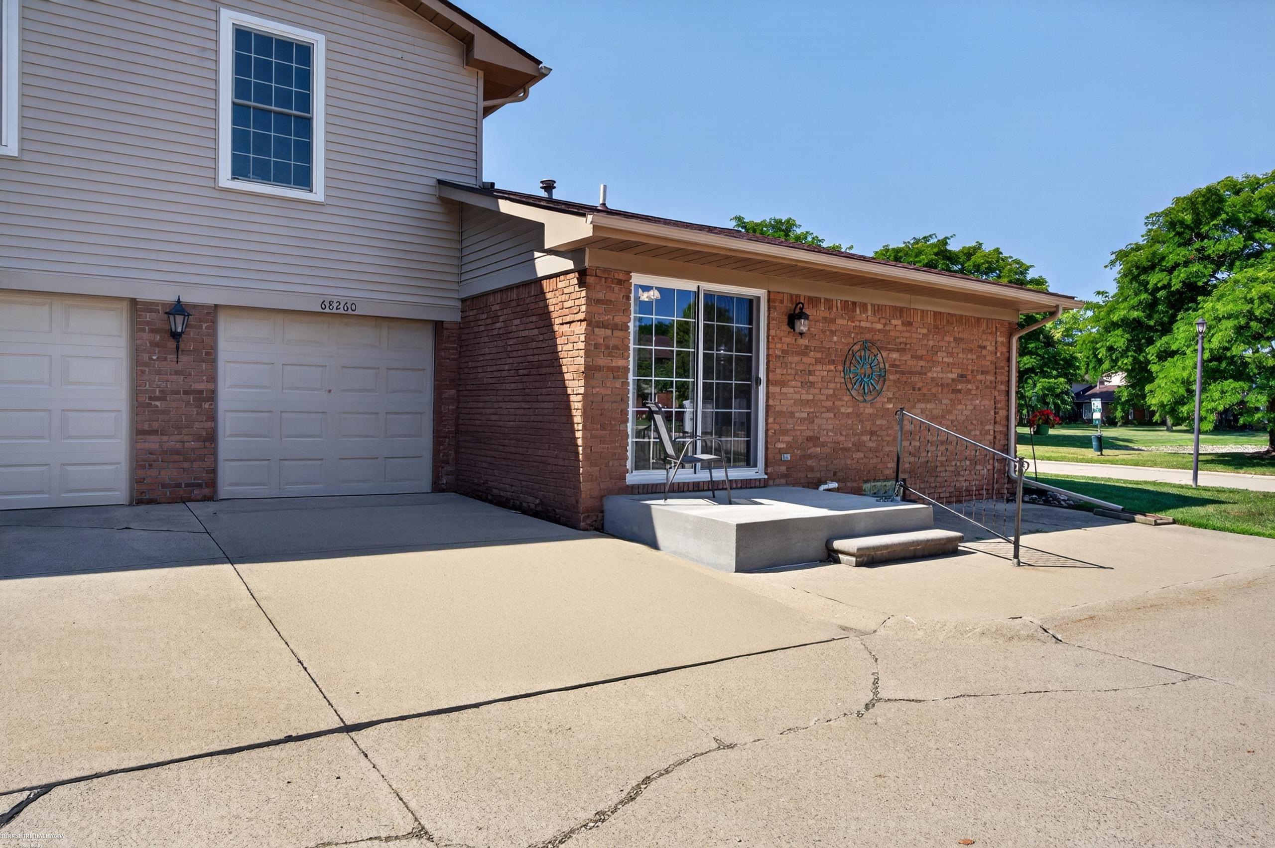 68260 Rosewood Lane Property Photo 34