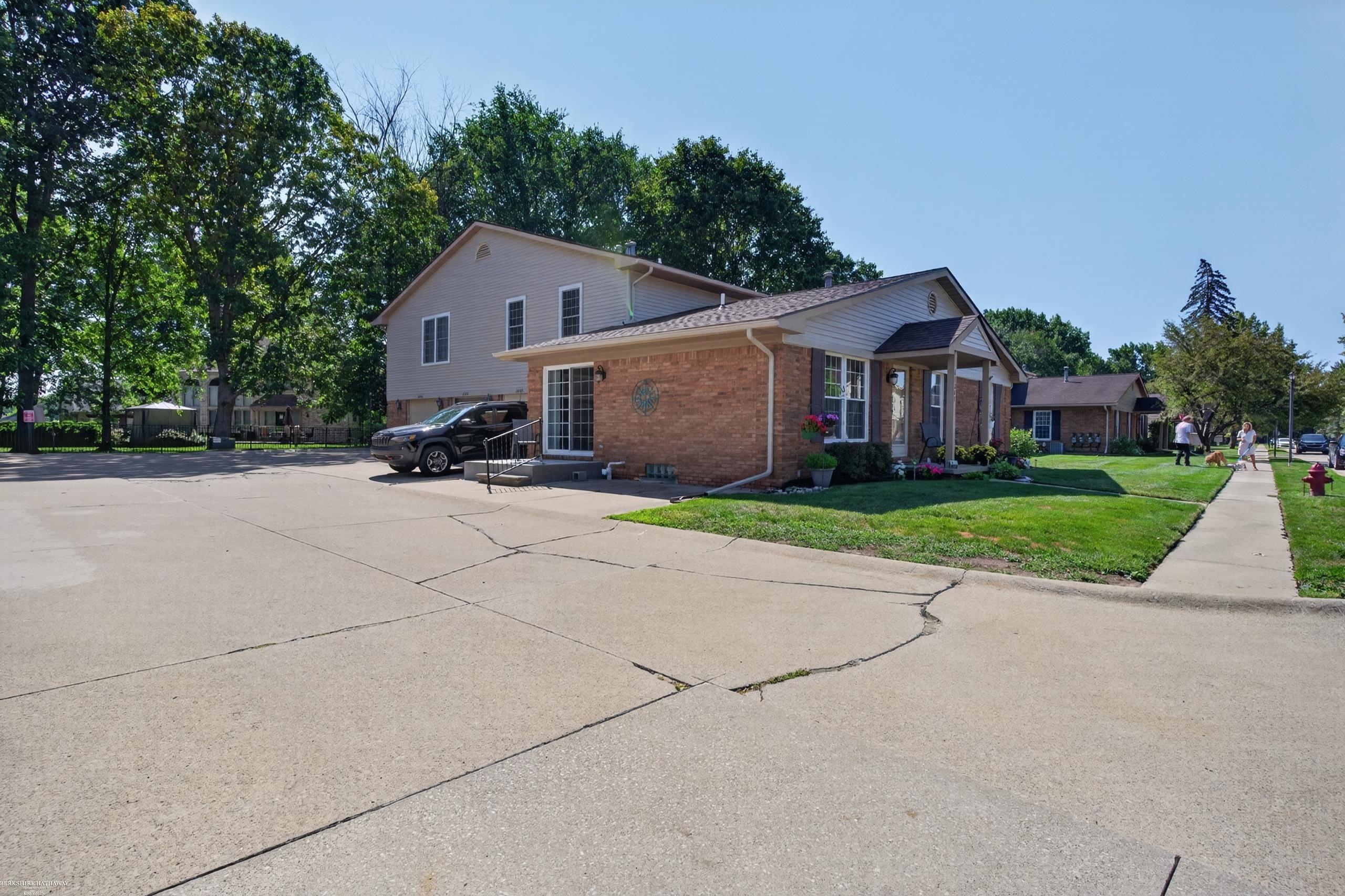68260 Rosewood Lane Property Photo 35