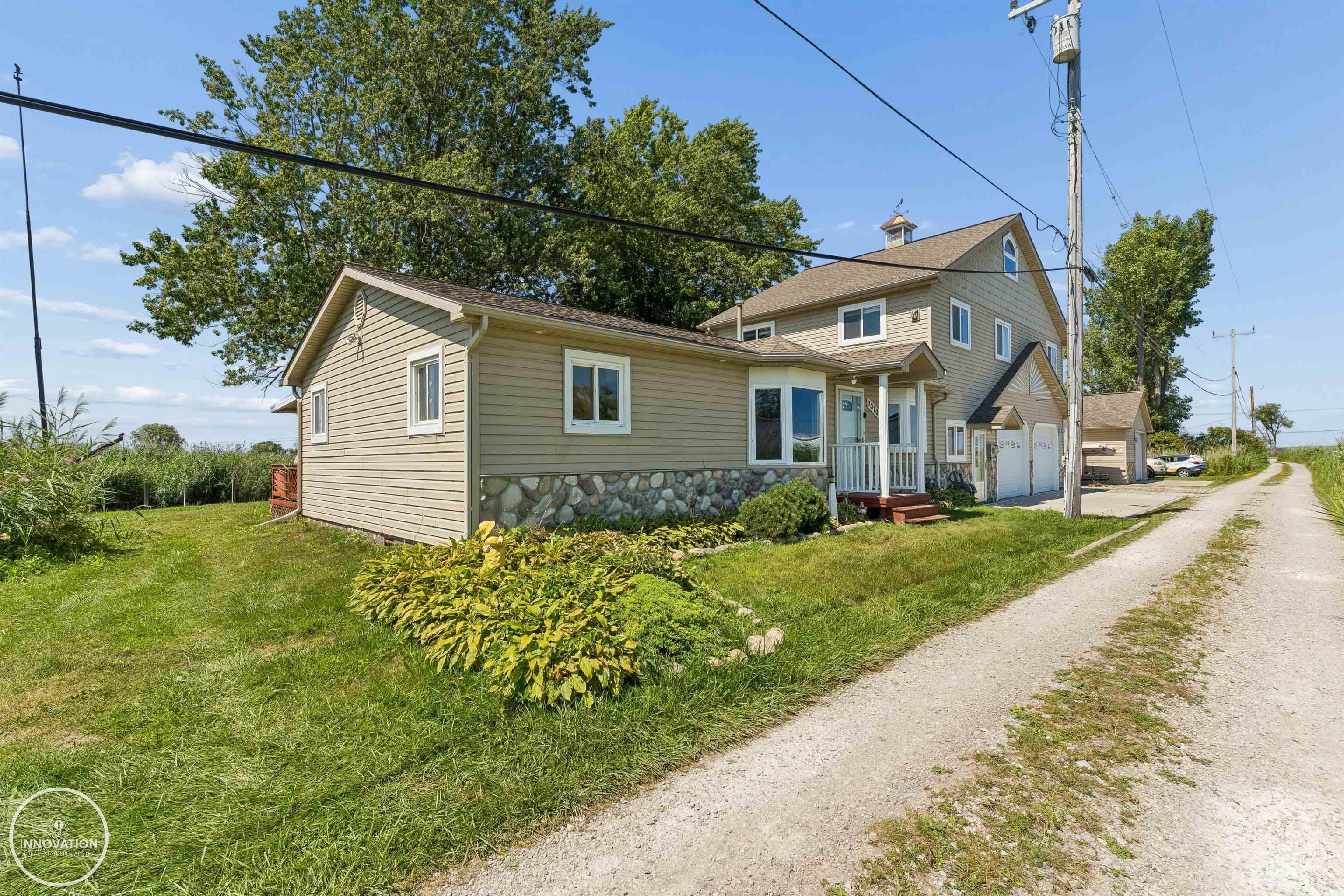 7370 Bedore Highway Property Photo 12