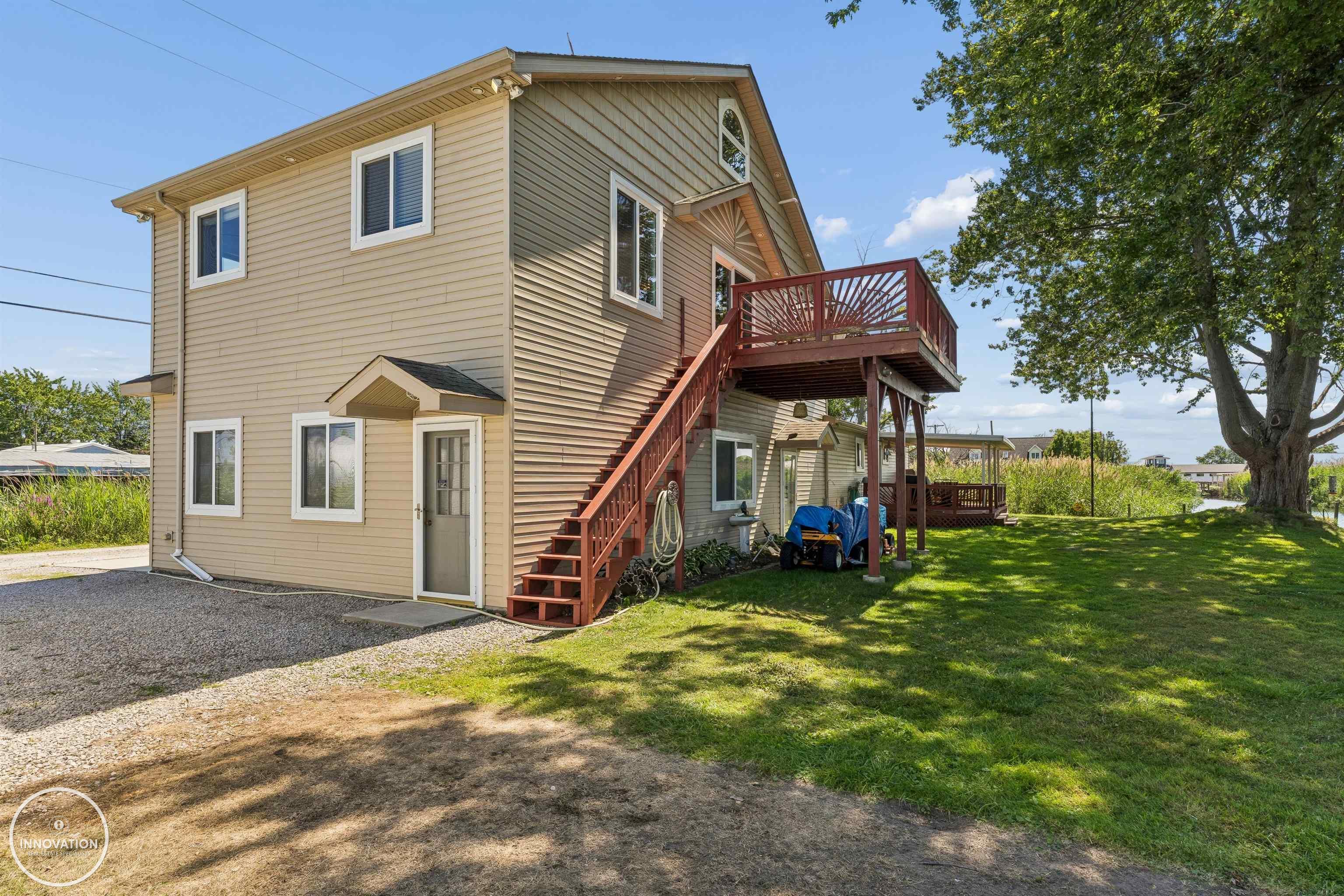 7370 Bedore Highway Property Photo 16