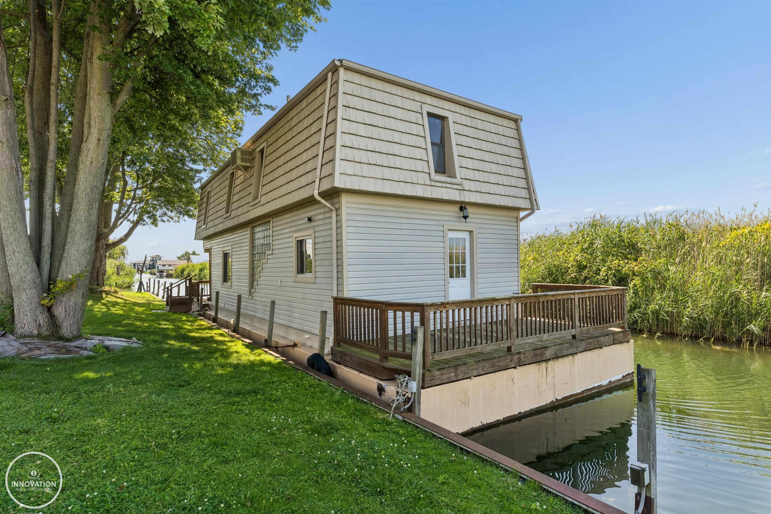 7370 Bedore Highway Property Photo 18