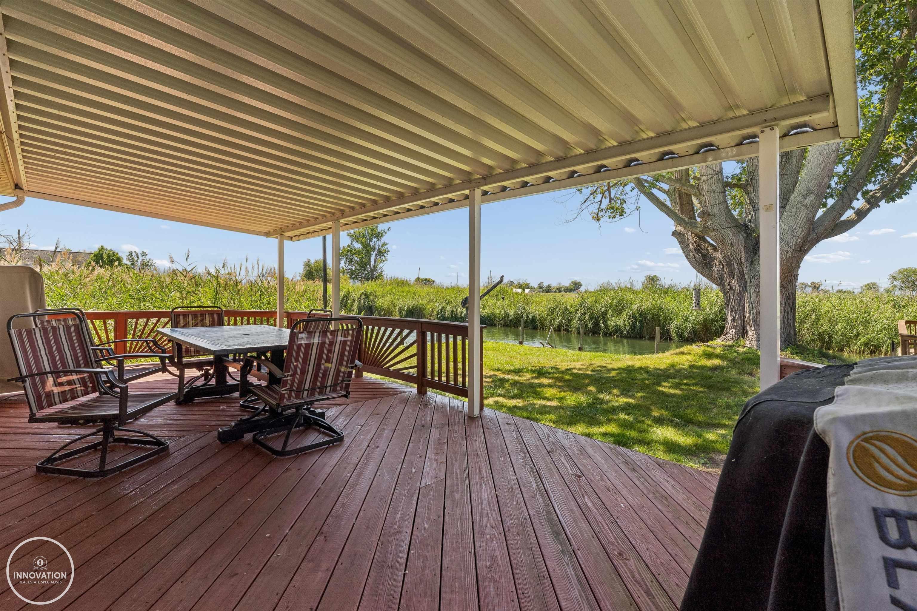7370 Bedore Highway Property Photo 21
