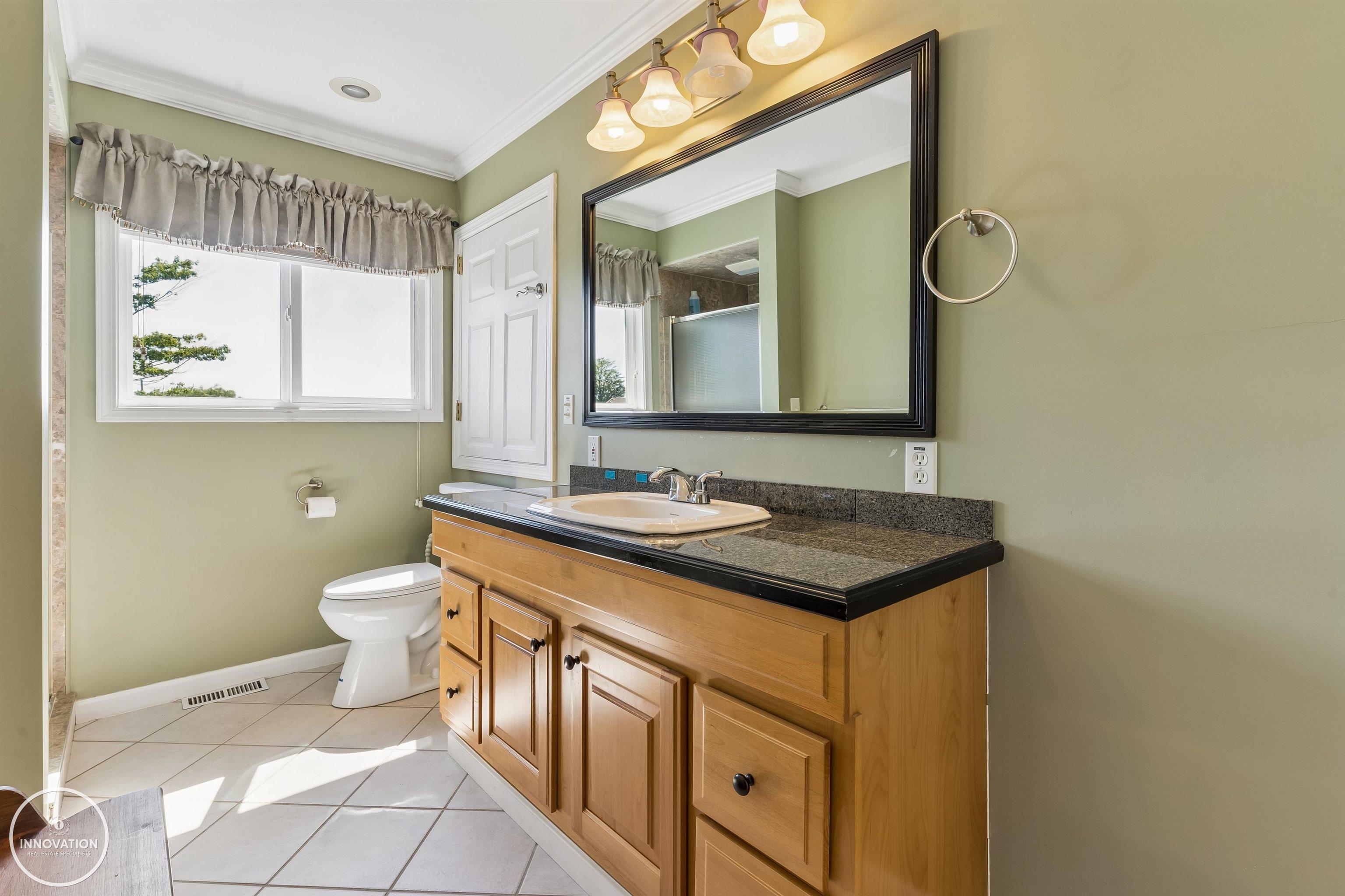 7370 Bedore Highway Property Photo 47