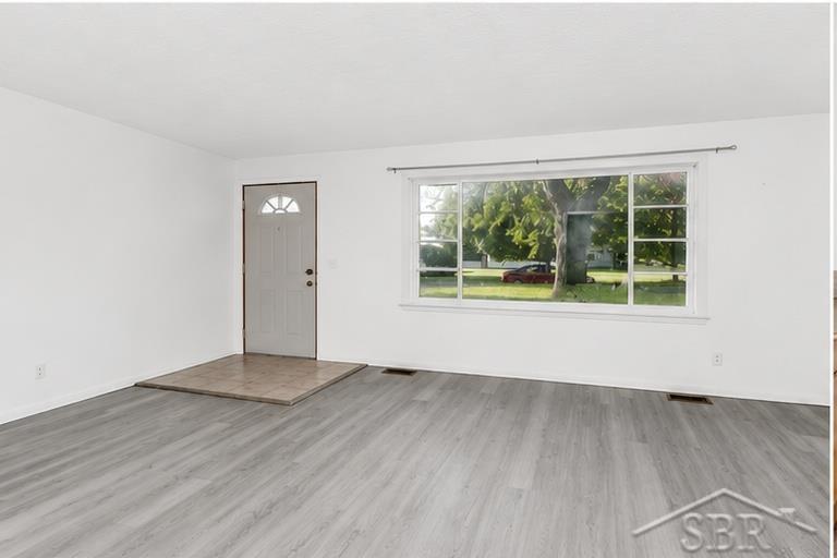 386 E Perkins Property Photo 5