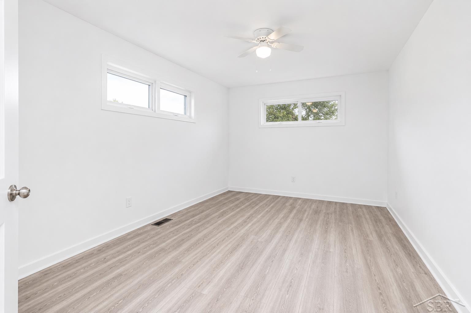 386 E Perkins Property Photo 16