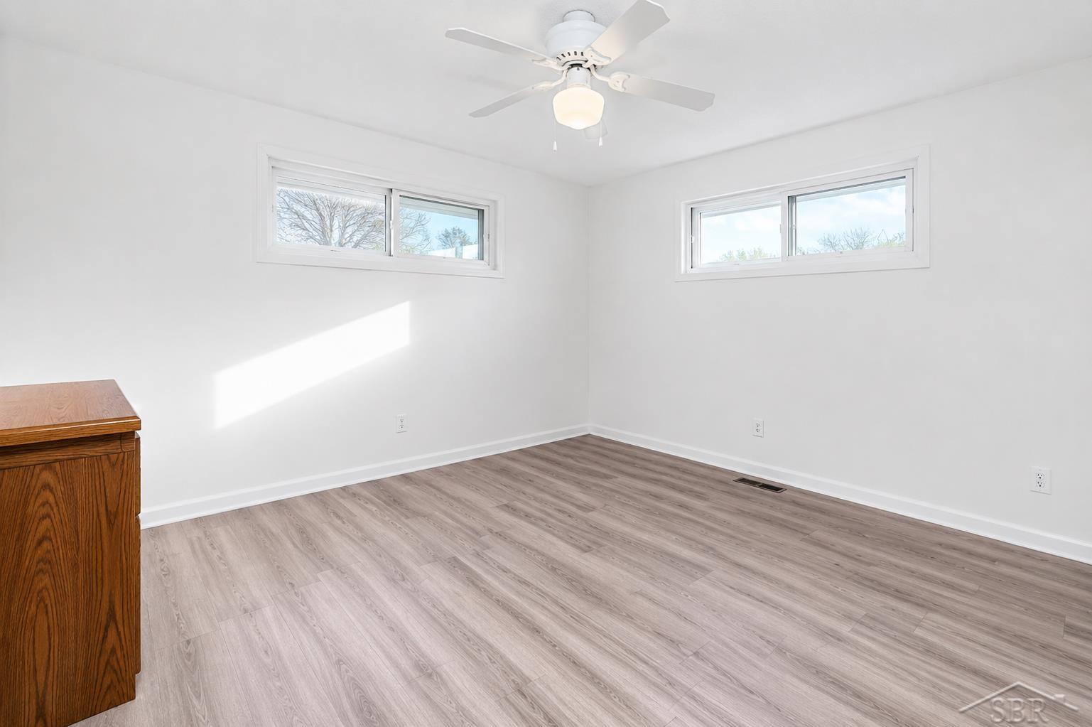 386 E Perkins Property Photo 17