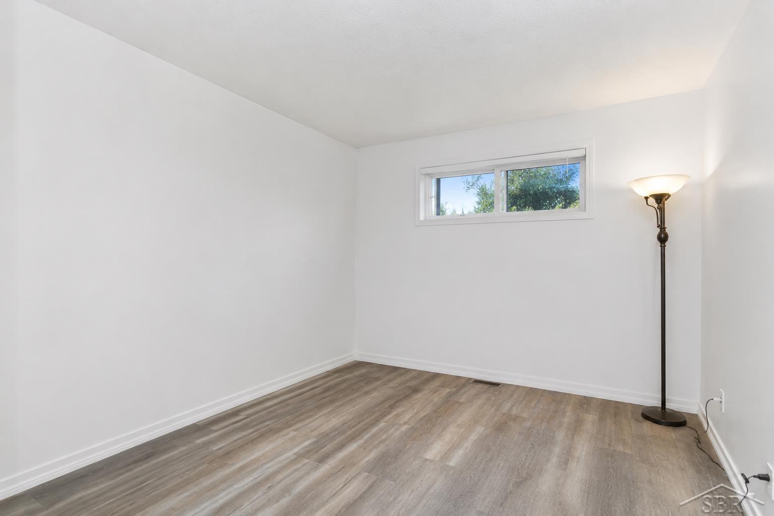 386 E Perkins Property Photo 20