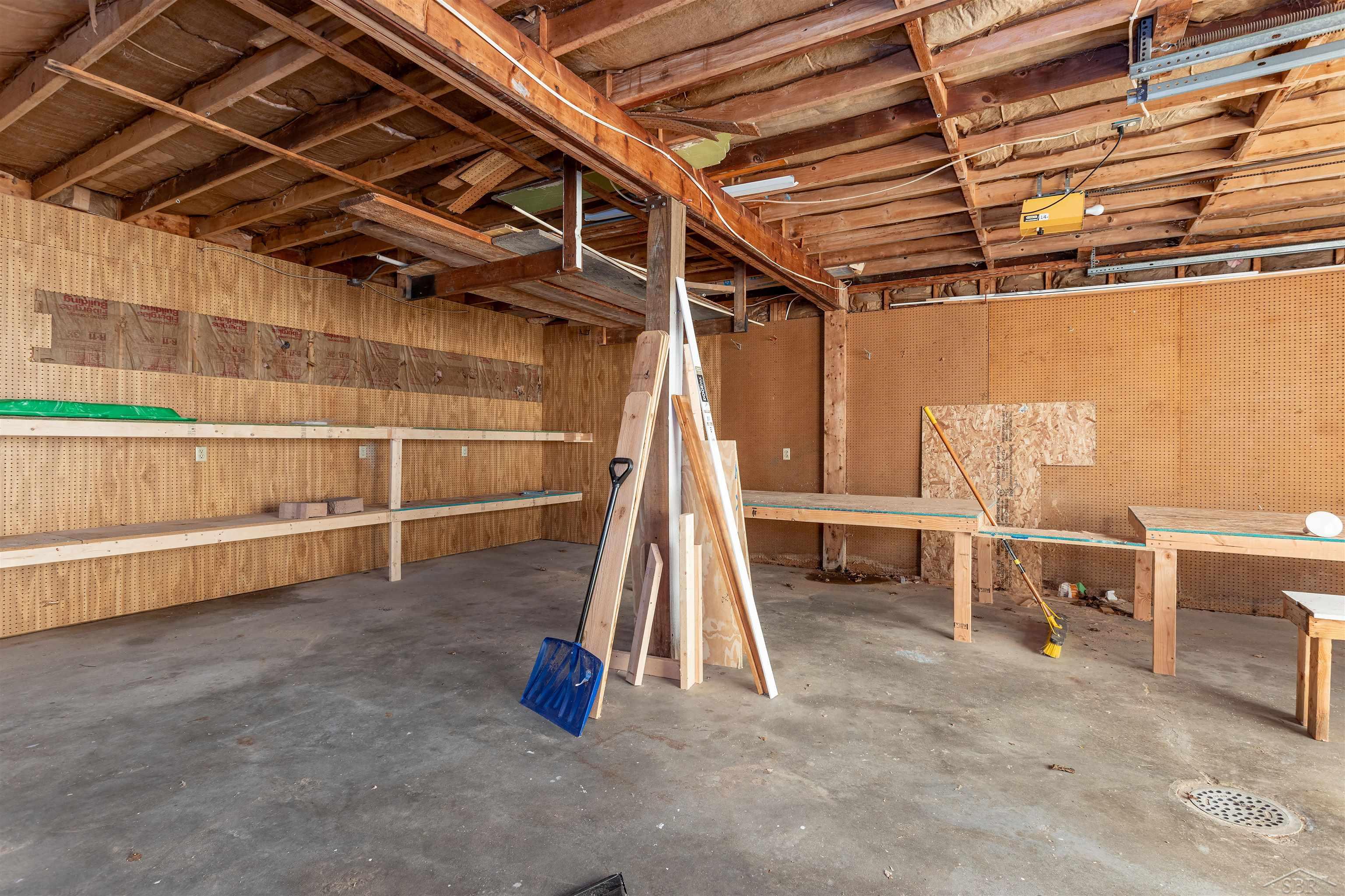 386 E Perkins Property Photo 29