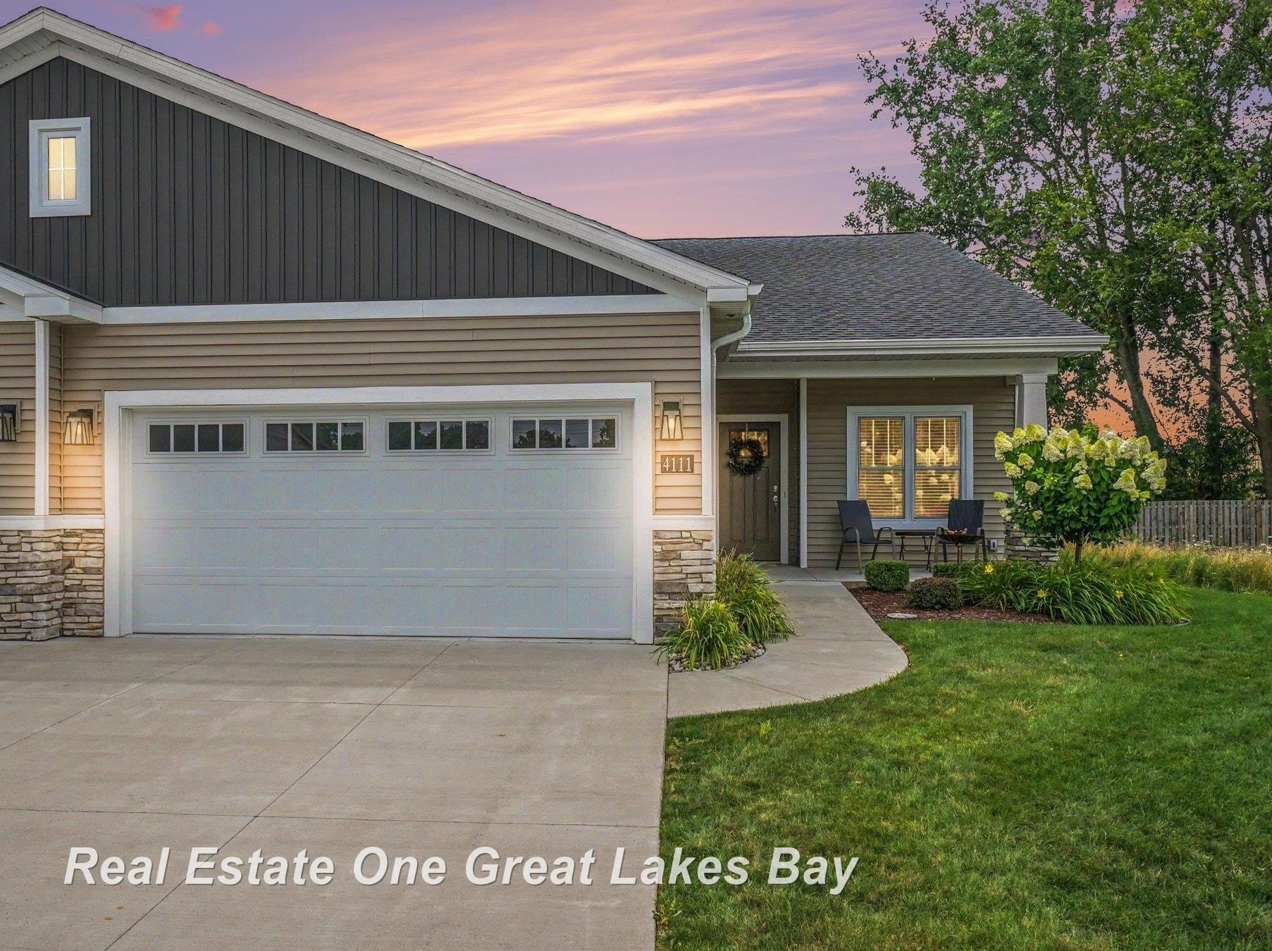 4111 Woodburn Court Property Photo 1