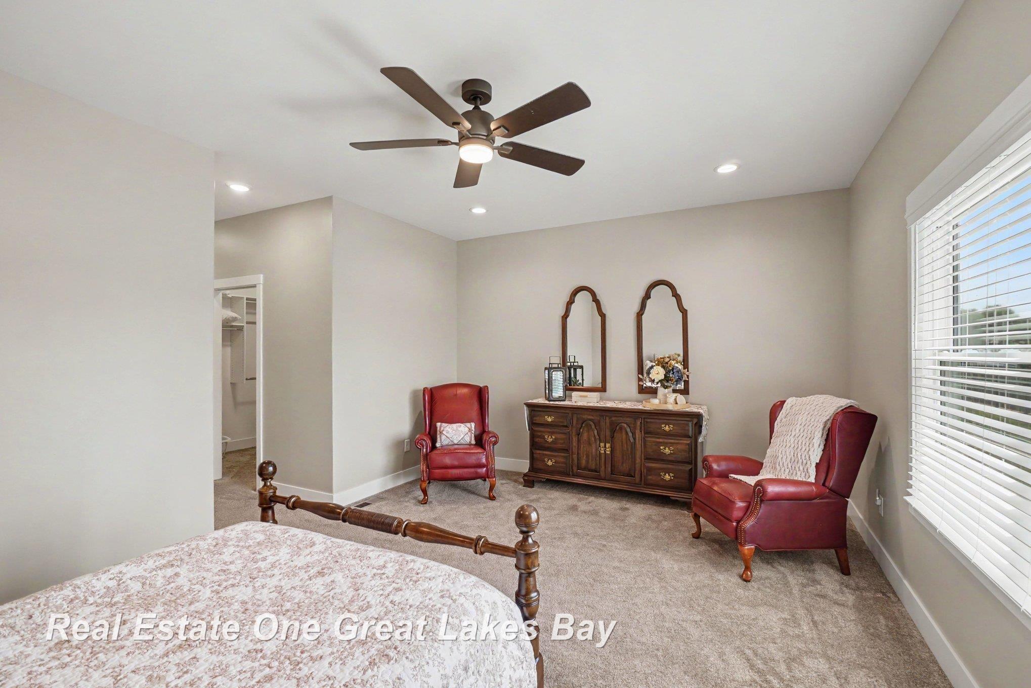 4111 Woodburn Court Property Photo 12