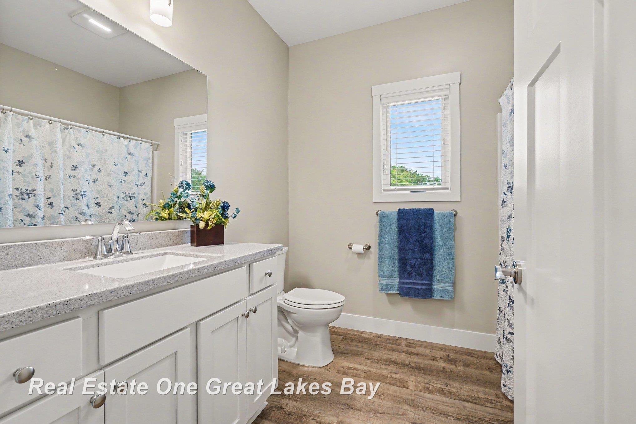 4111 Woodburn Court Property Photo 17