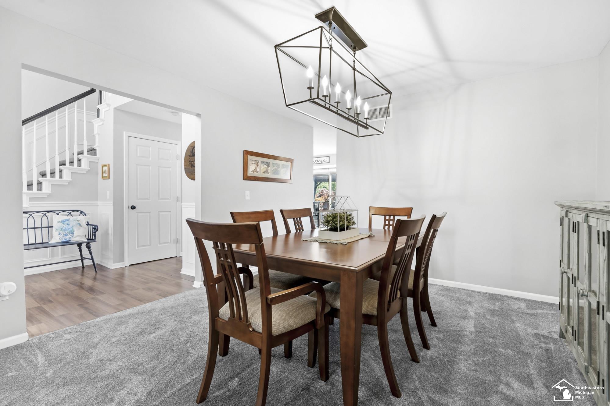 27012 Mary Court Property Photo 8
