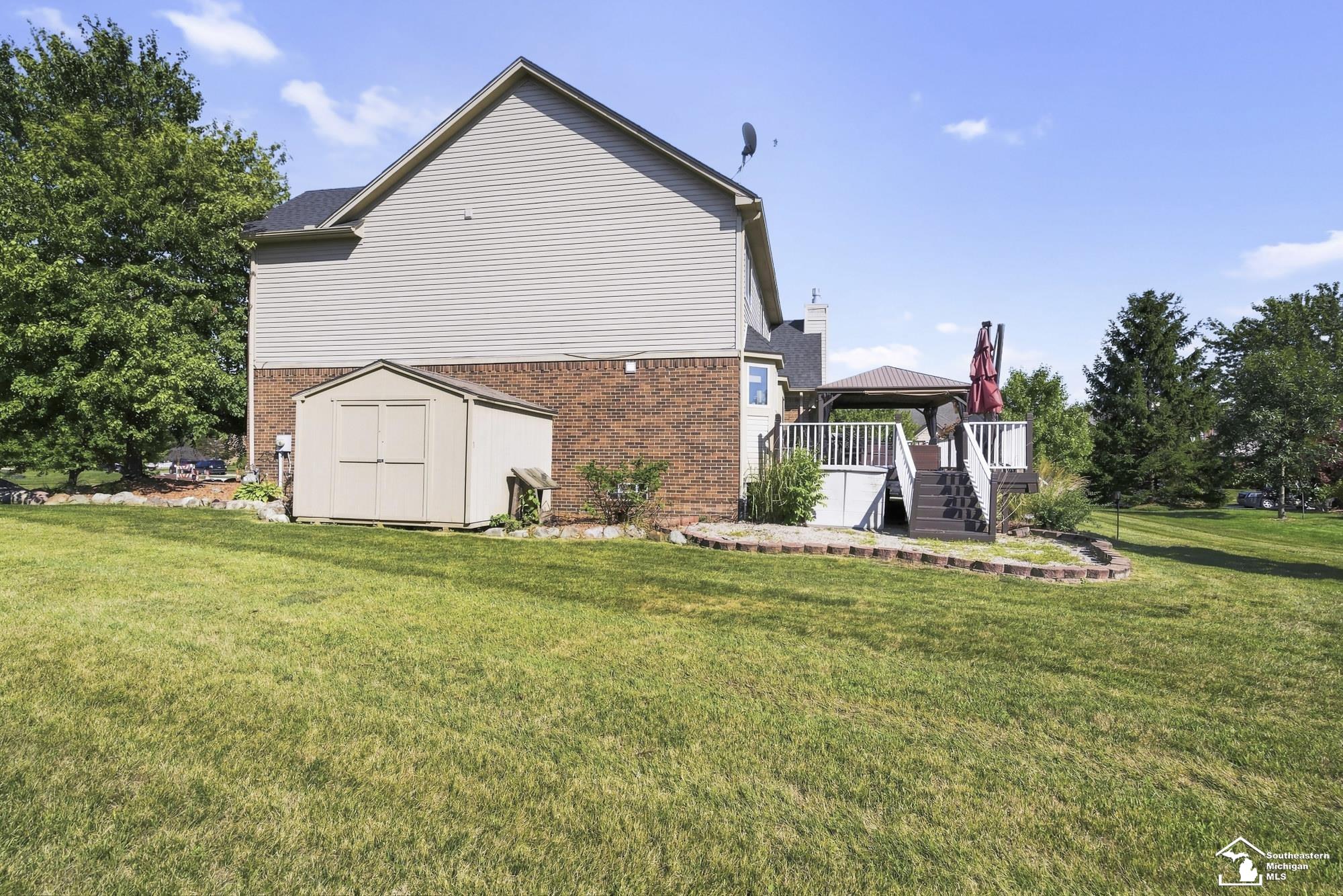 27012 Mary Court Property Photo 38