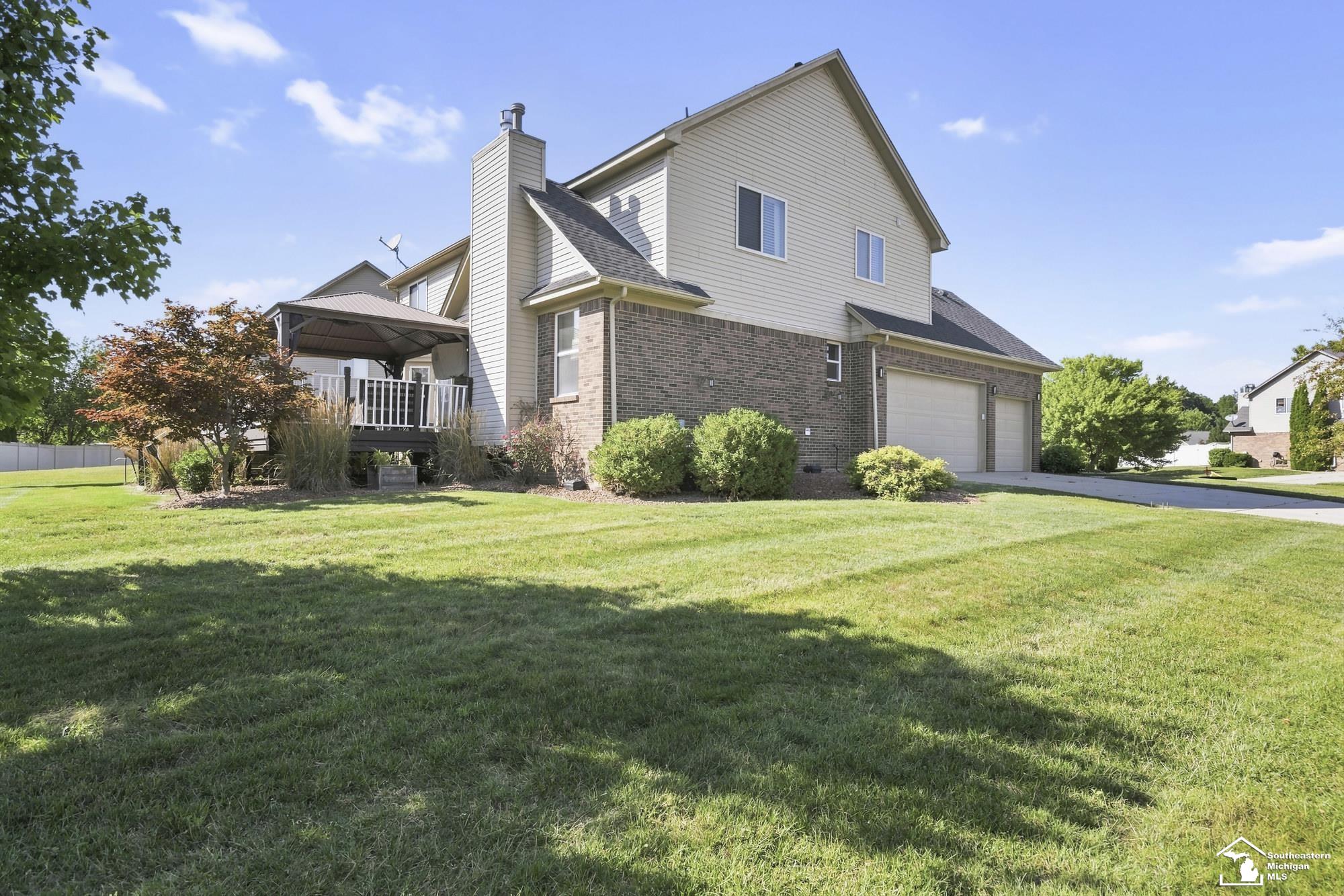 27012 Mary Court Property Photo 42