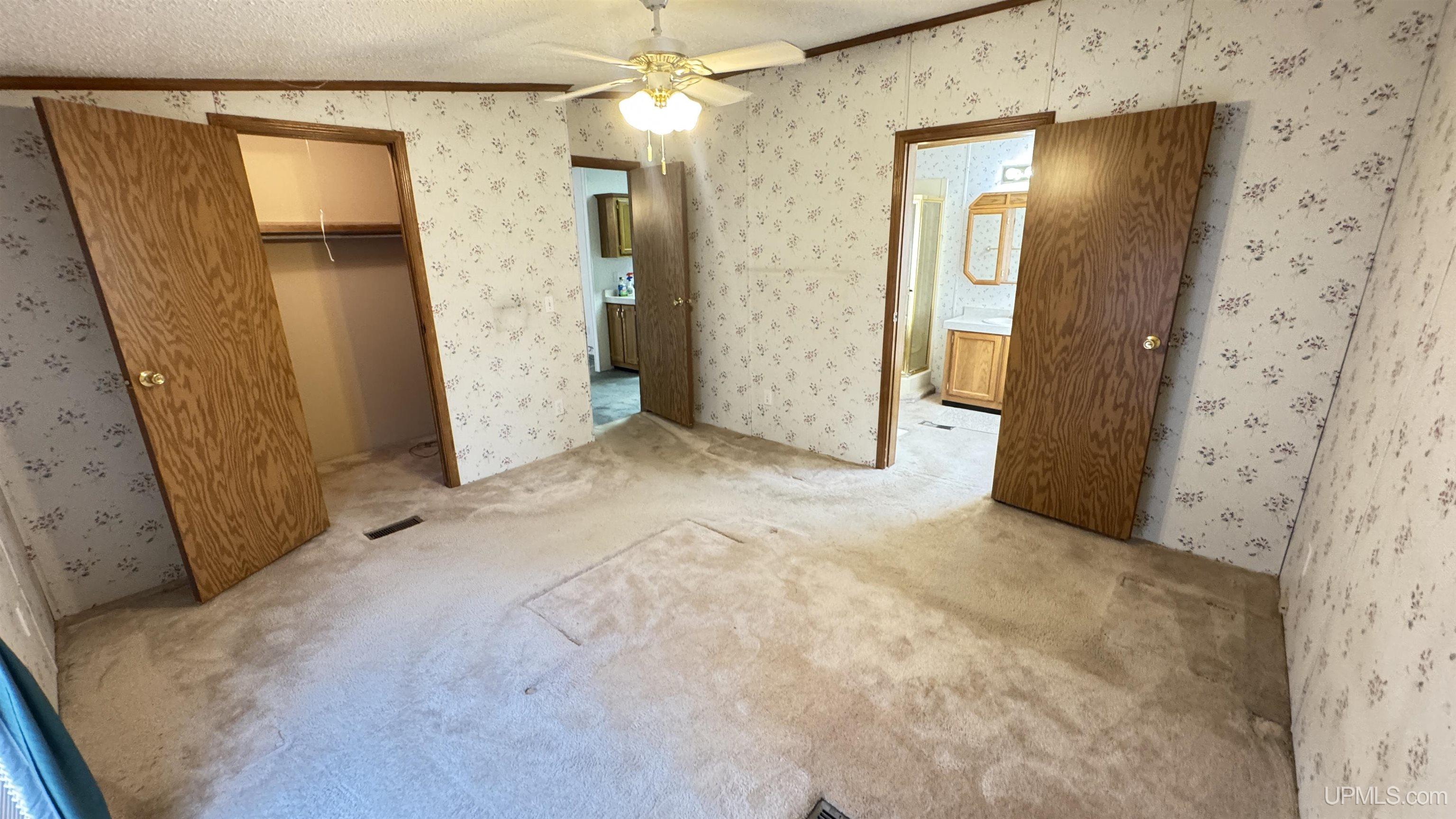 1217 Bluff Street Property Photo 8