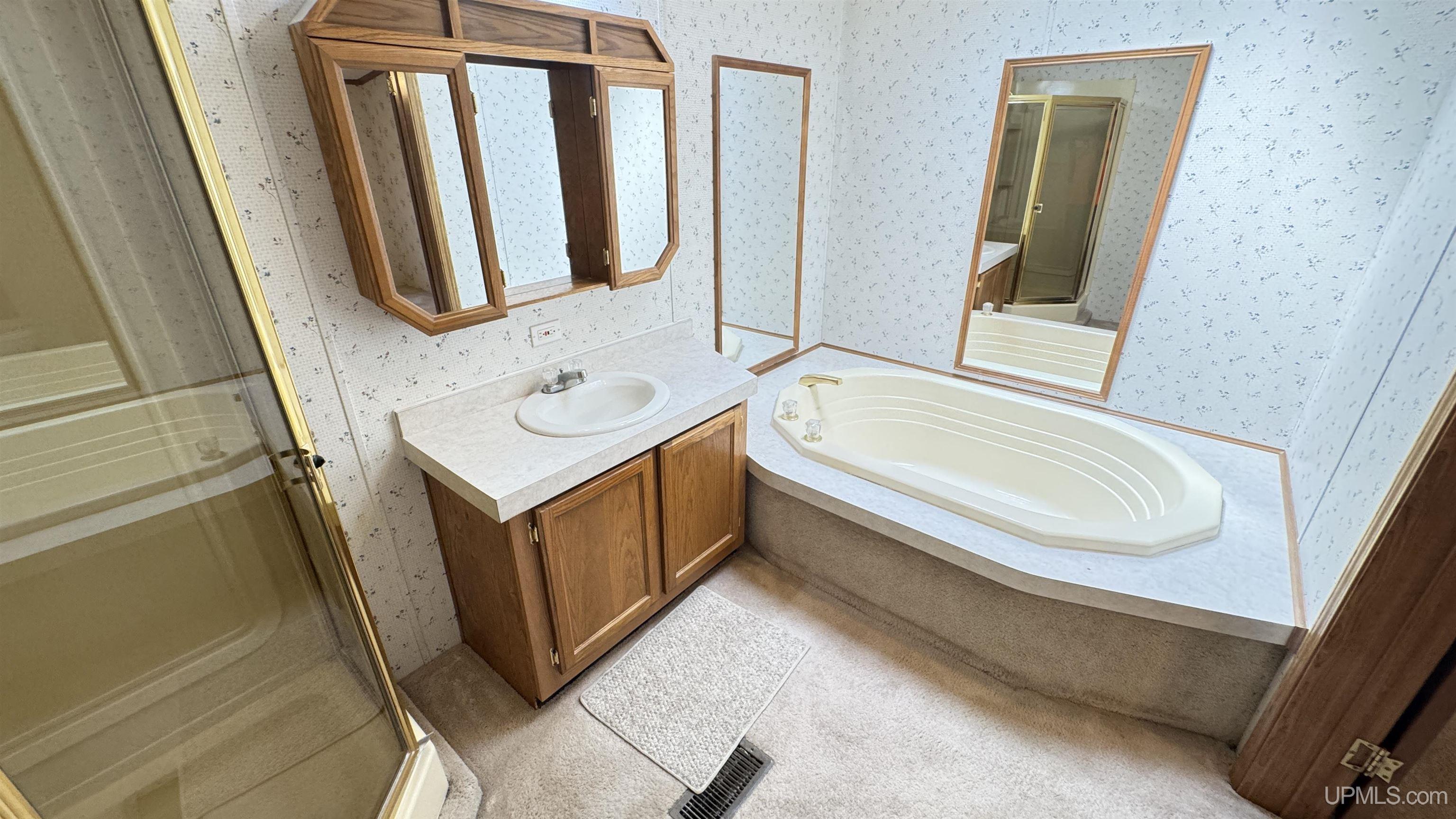 1217 Bluff Street Property Photo 10