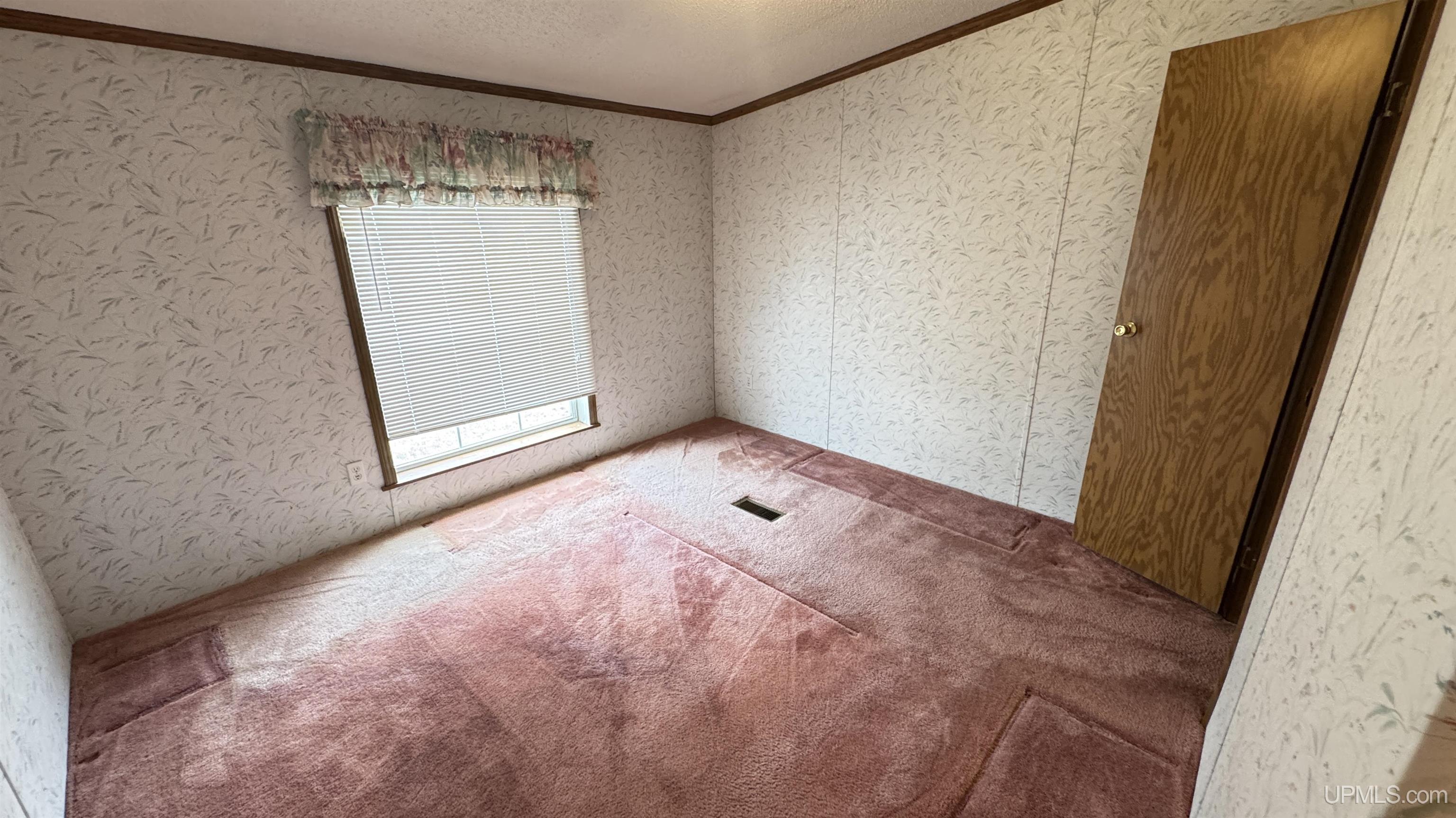 1217 Bluff Street Property Photo 16