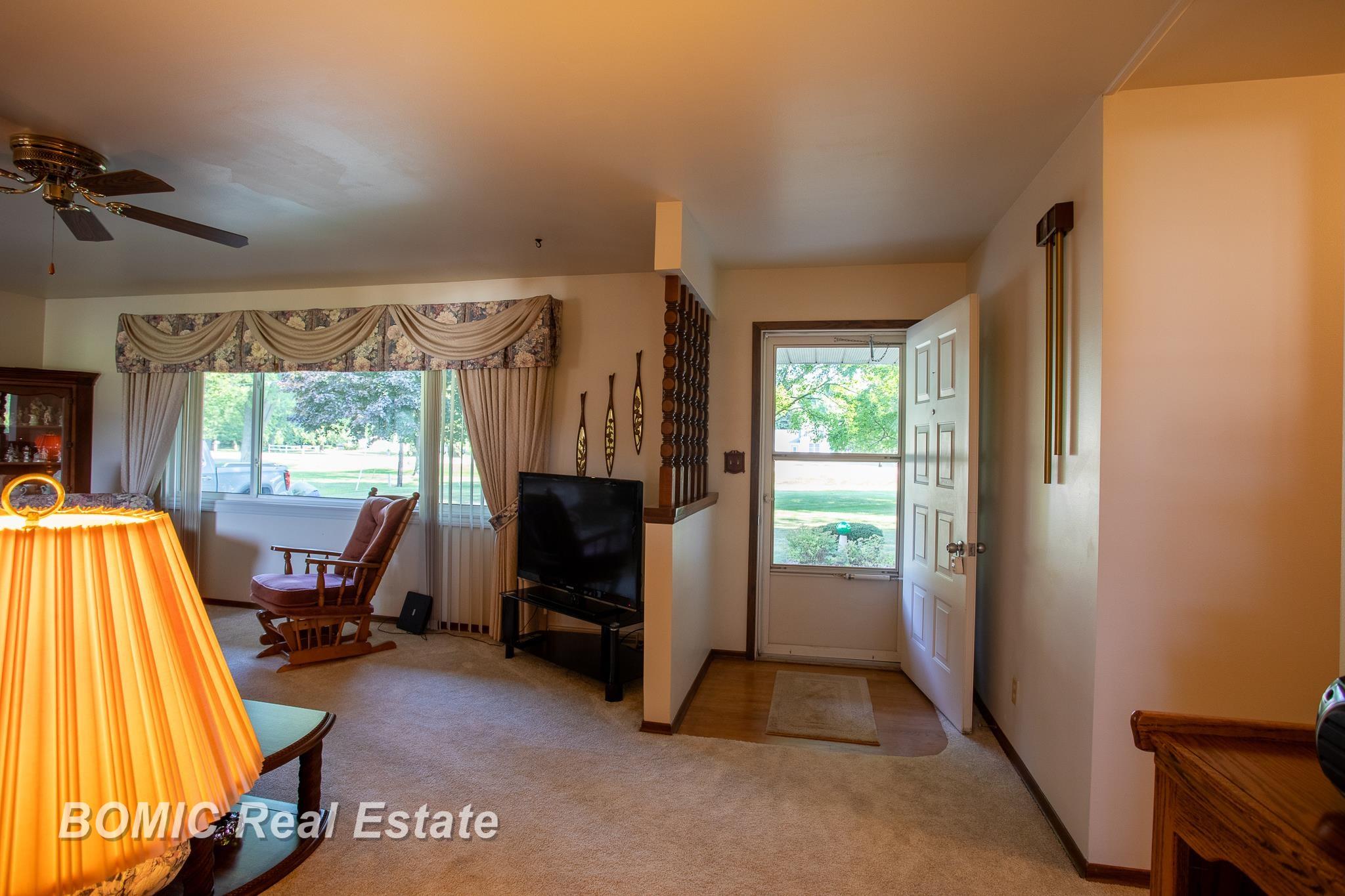 10750 Birch Run Road Property Photo 3