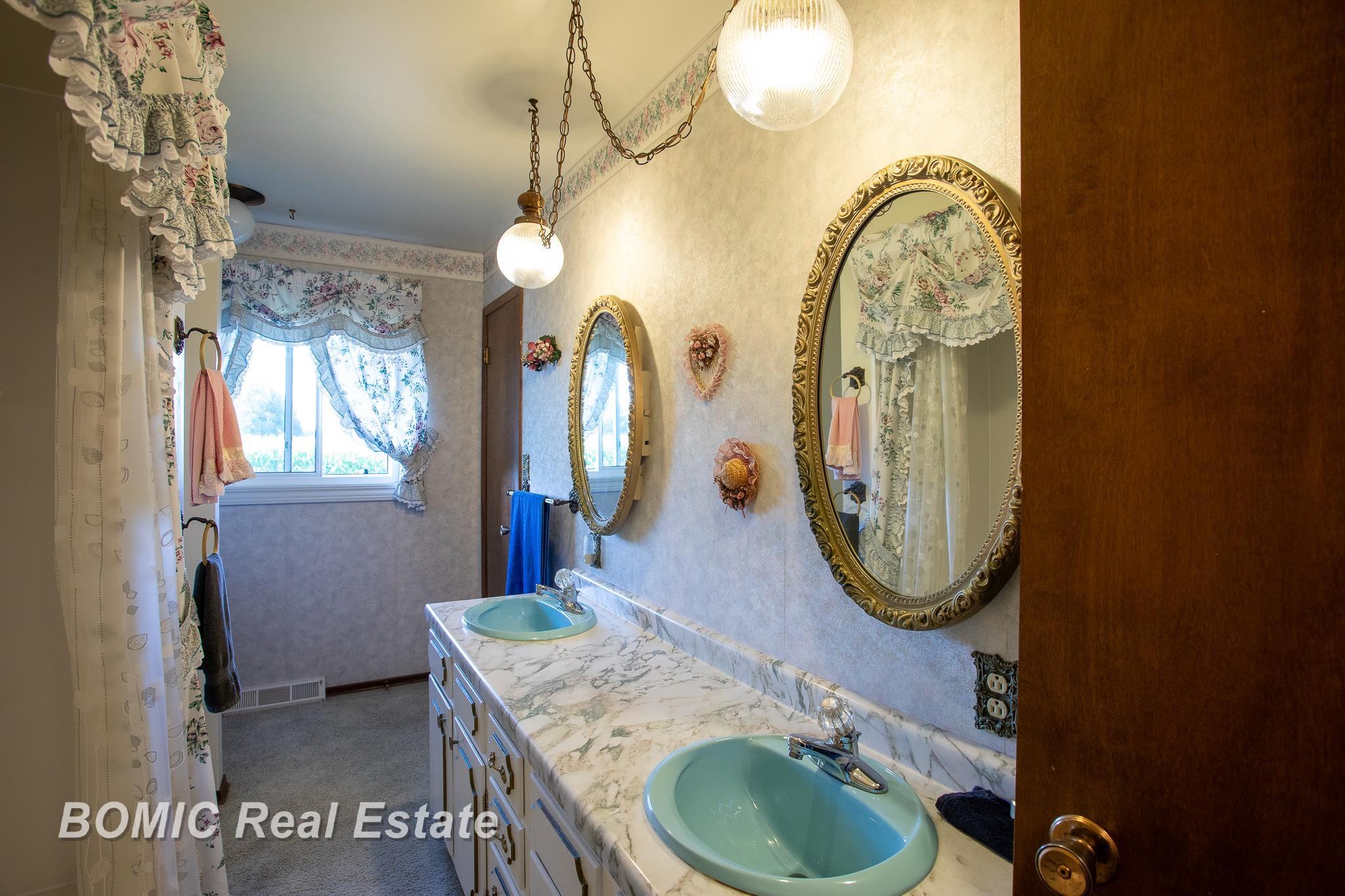 10750 Birch Run Road Property Photo 14
