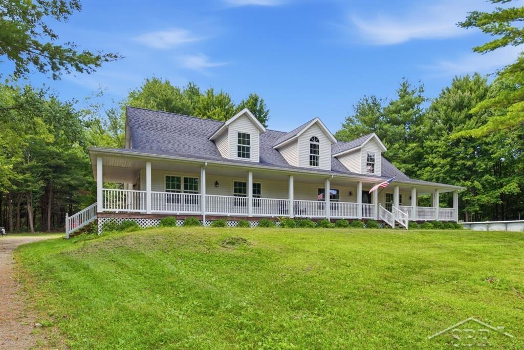4991 Millis Road Property Photo 3