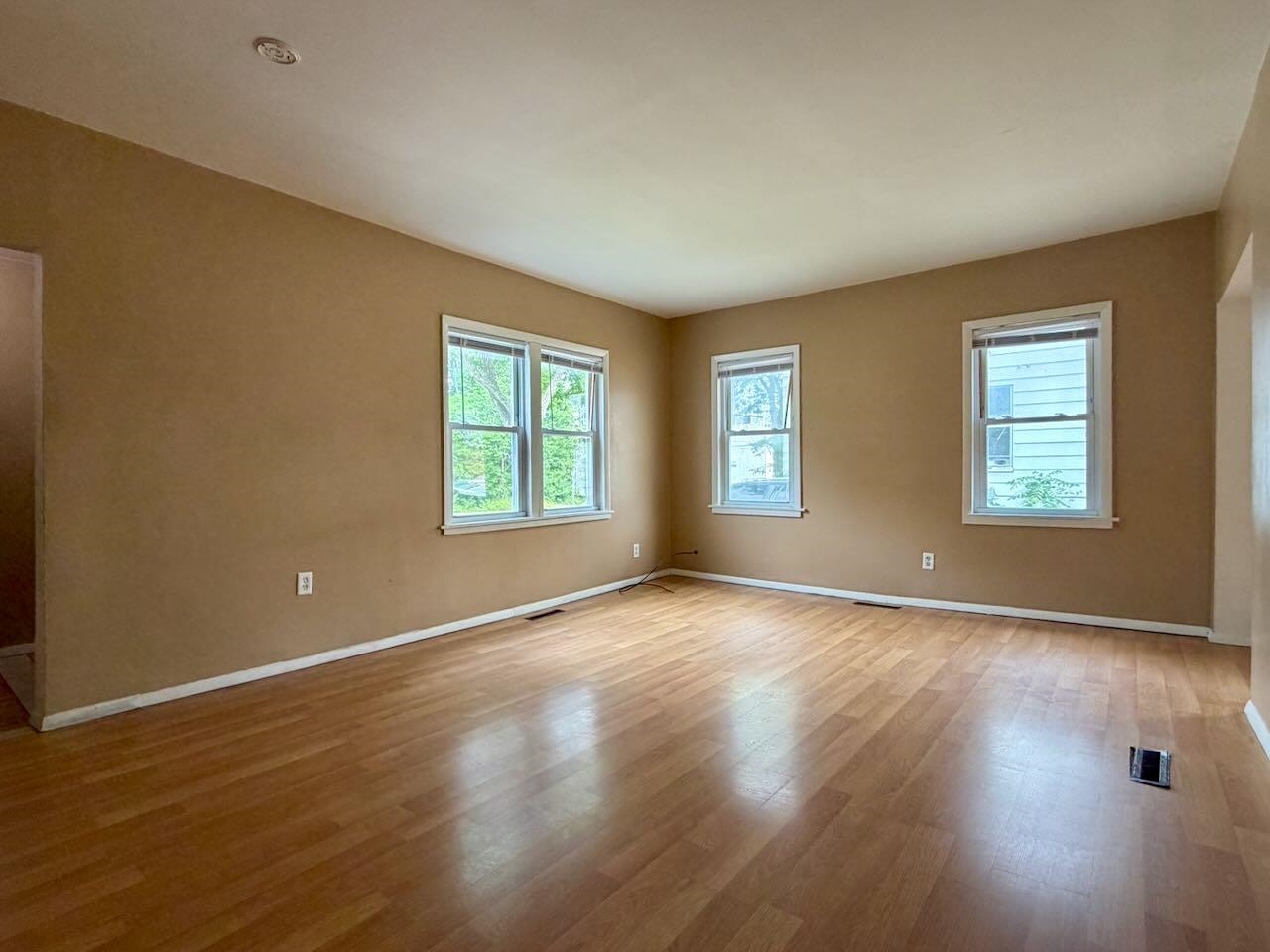 615 Madison Street Property Photo 8