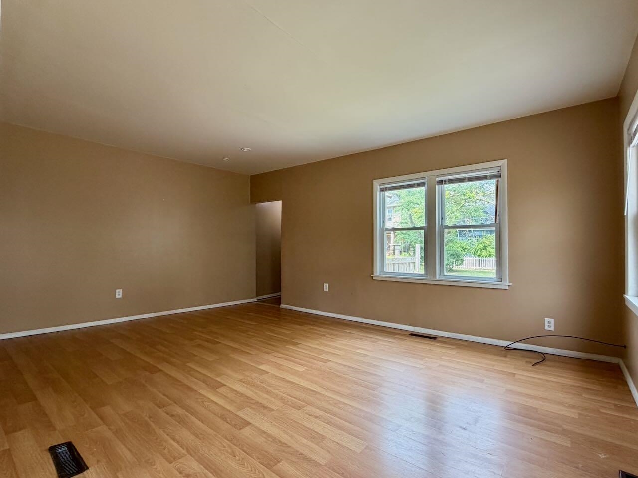 615 Madison Street Property Photo 9