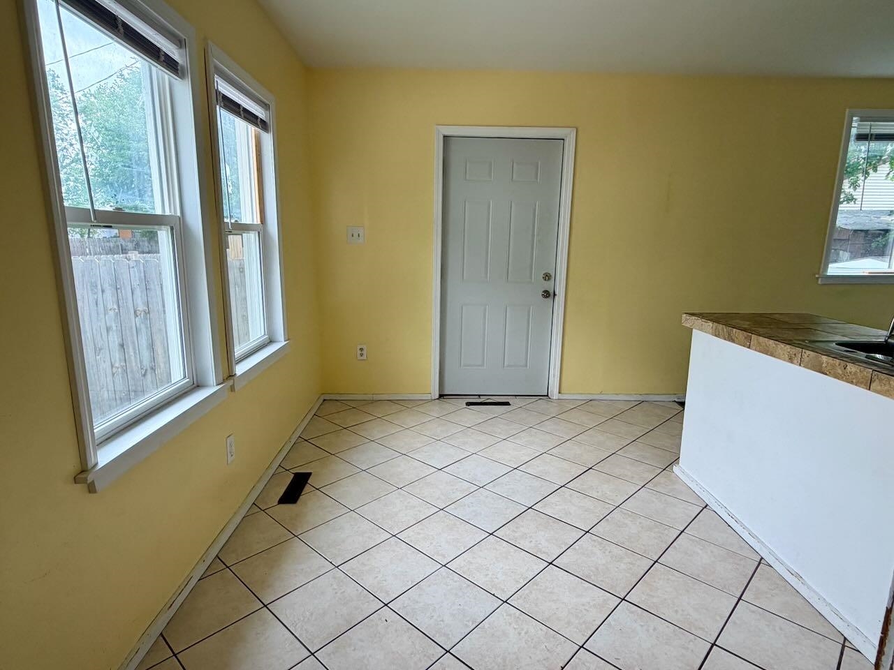615 Madison Street Property Photo 11