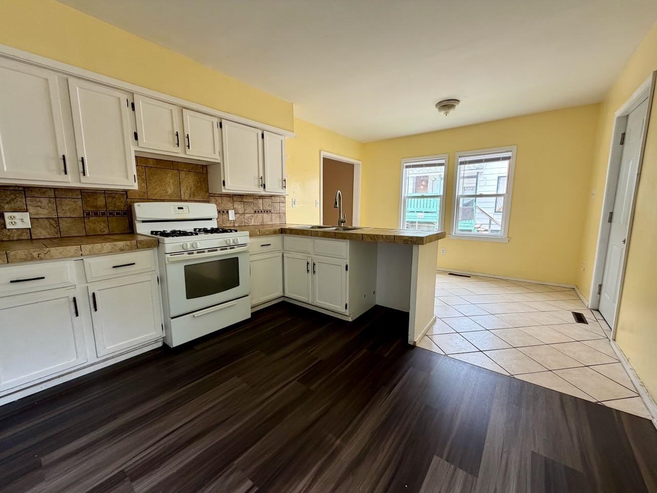 615 Madison Street Property Photo 14