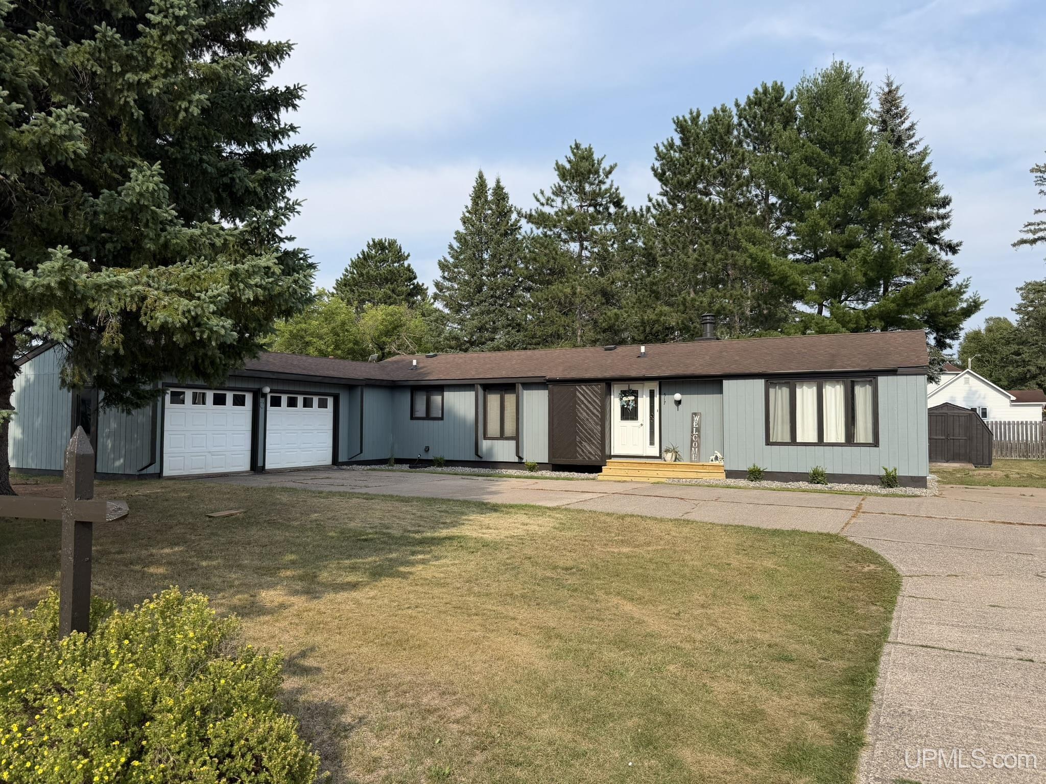 517 Adams Street Property Photo 1