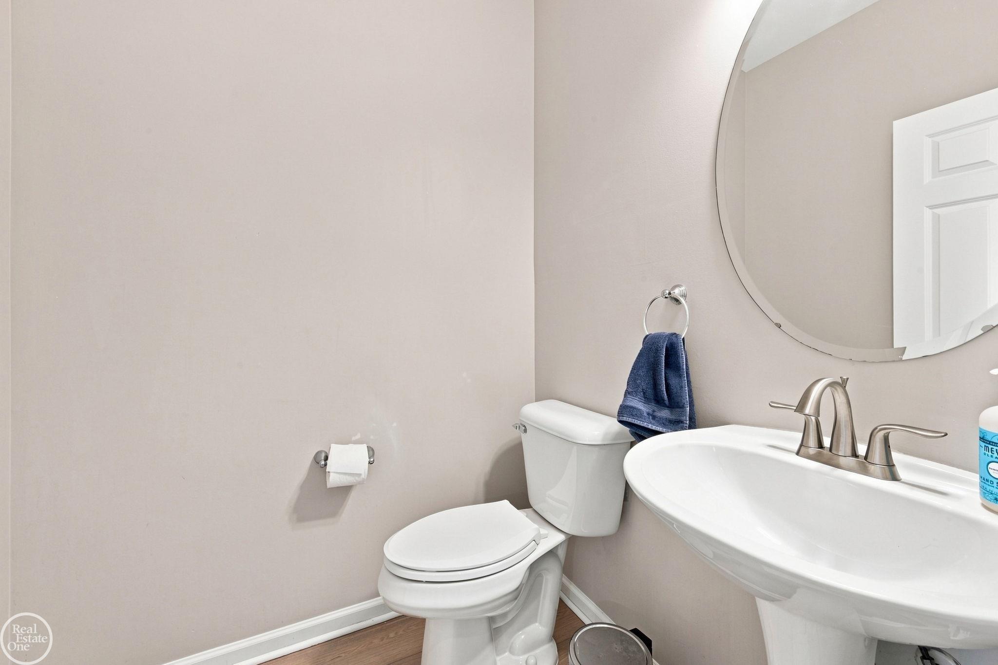 49720 E Central Park Property Photo 14