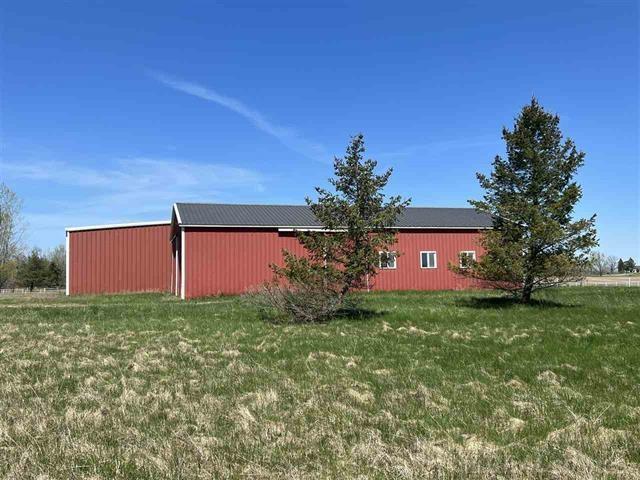 6600 Cemetery Road Property Photo 5