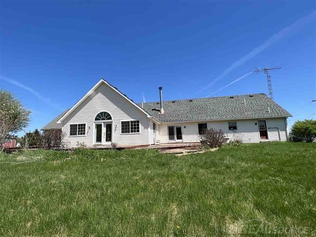 6600 Cemetery Road Property Photo 6
