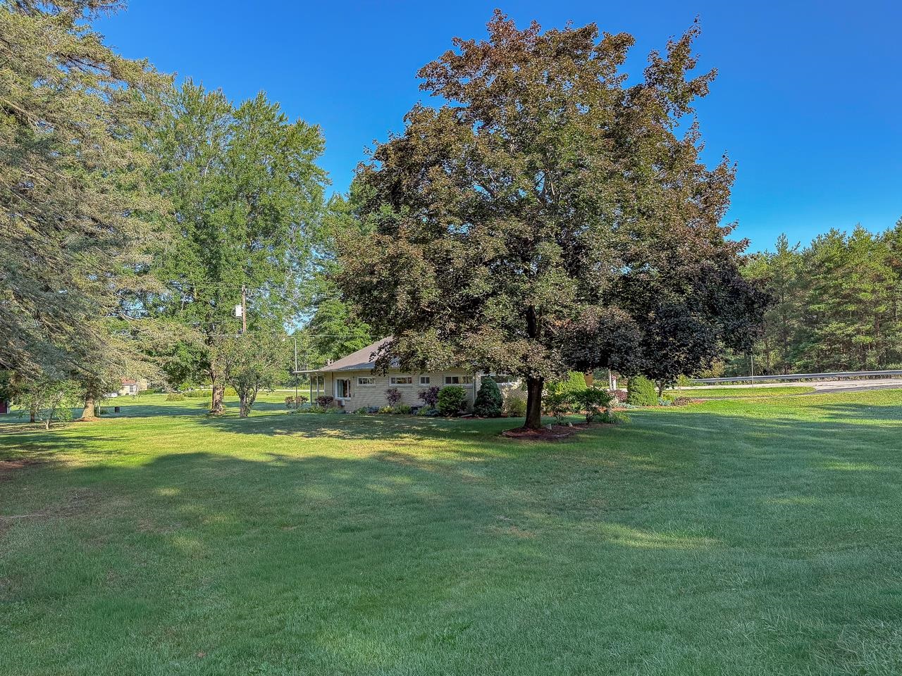 3999 N Castor Road Property Photo 4