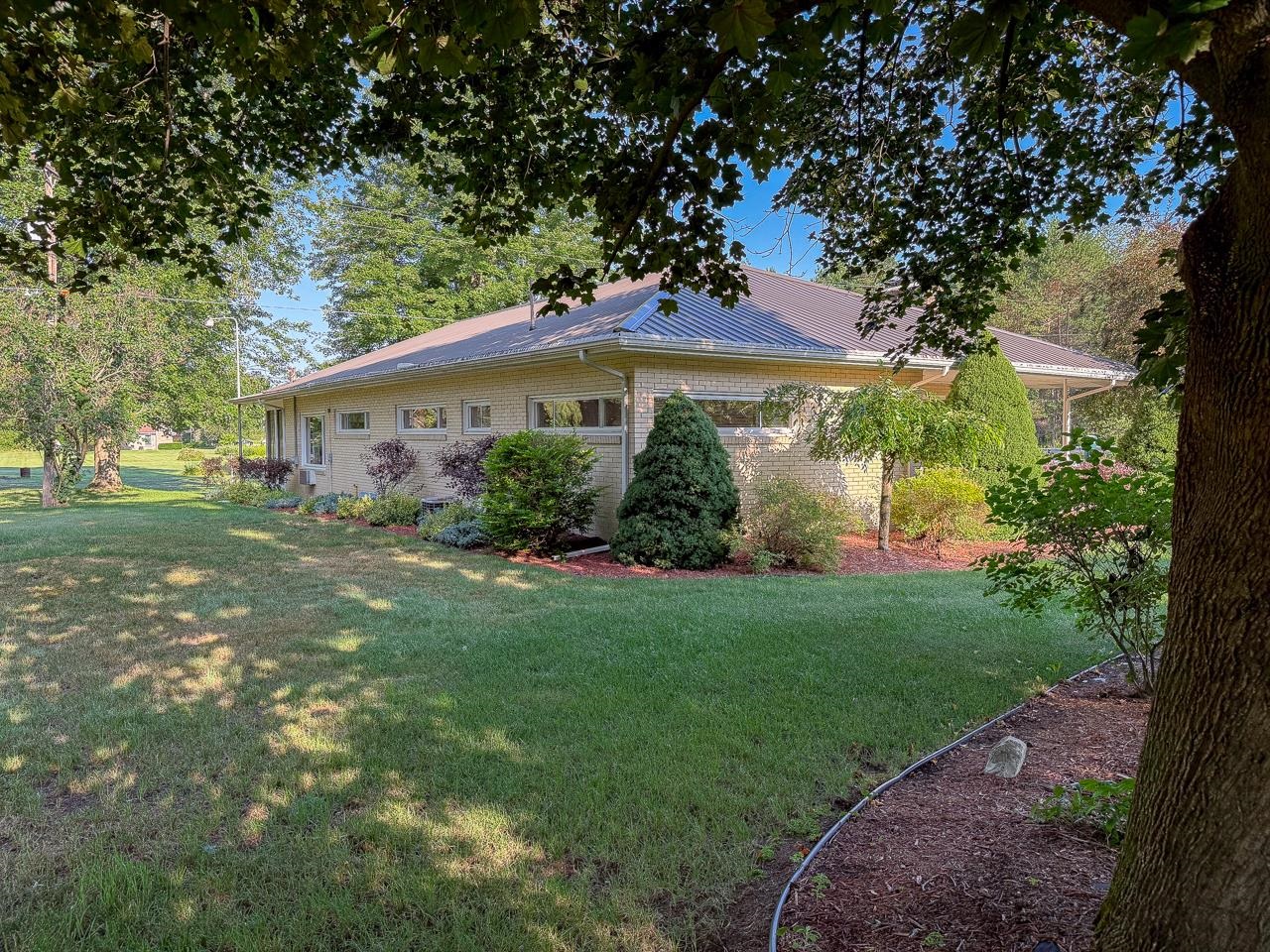 3999 N Castor Road Property Photo 5