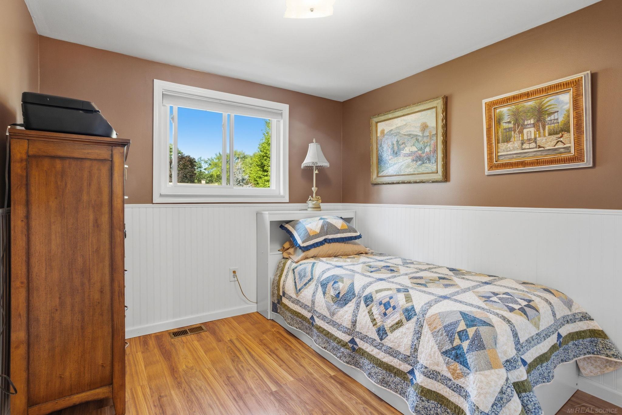 34710 Devonshire Road Property Photo 16