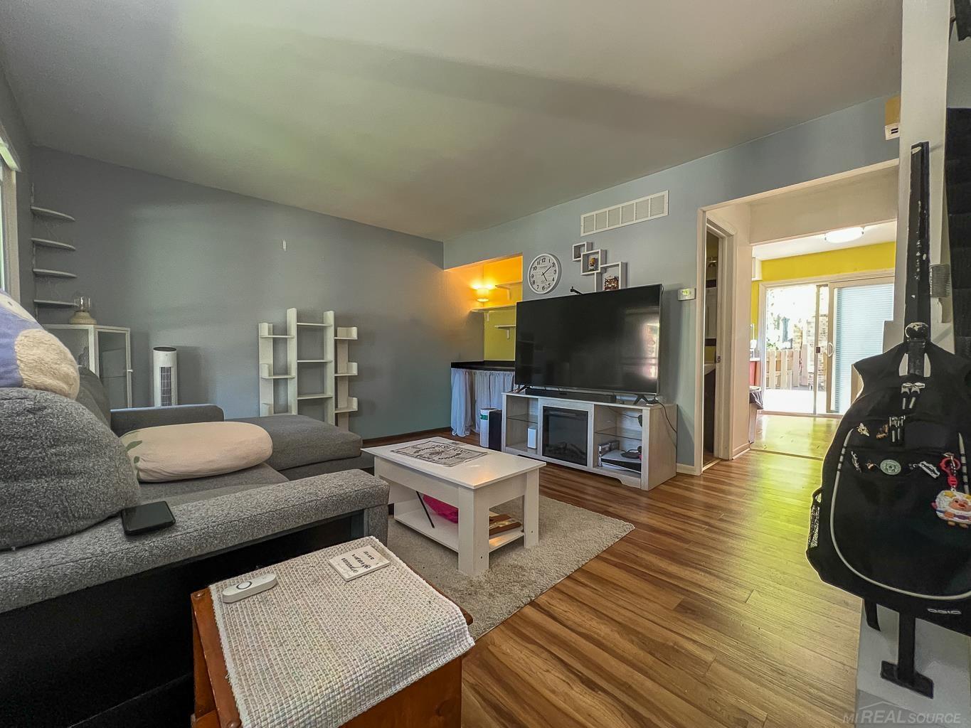 31672 Bear Creek Boulevard Property Photo 3