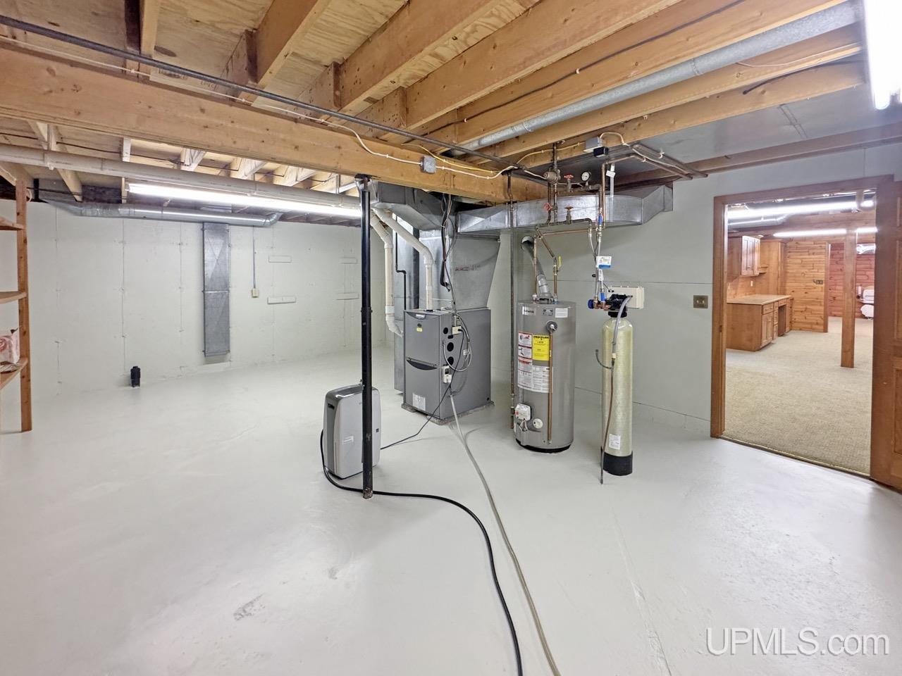 189 E Park Drive Property Photo 40