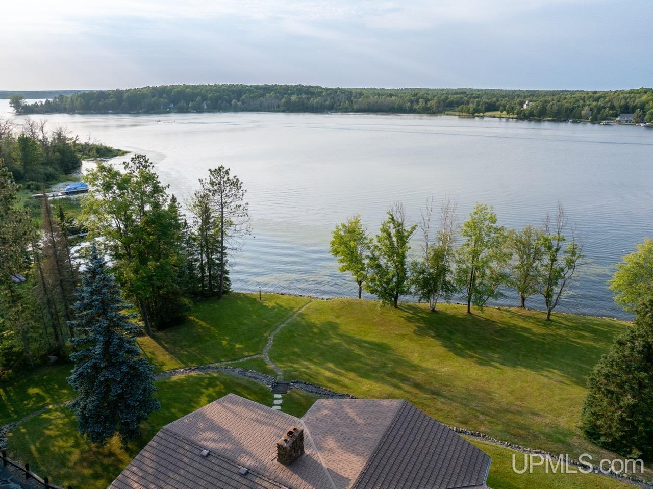 189 E Park Drive Property Photo 63