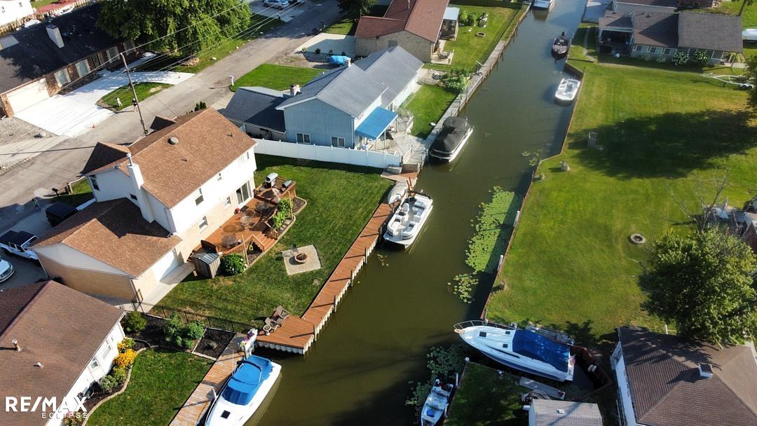 46855 Roselane Dr Property Photo 4