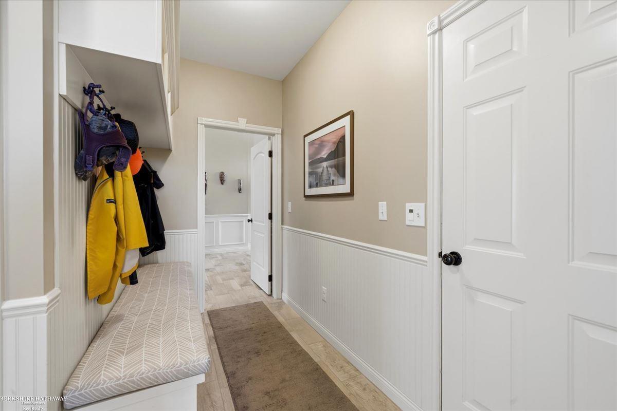 62735 Franklin Park Drive Property Photo 30