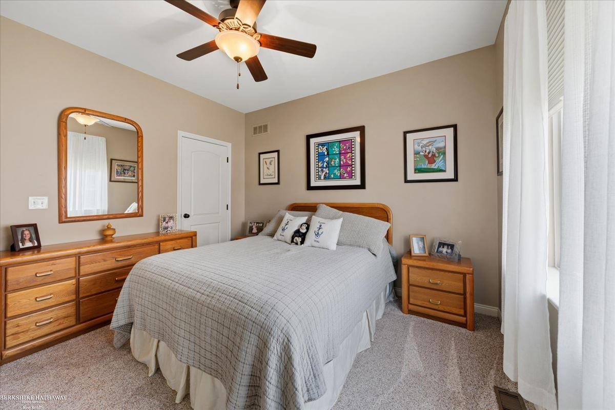 62735 Franklin Park Drive Property Photo 45
