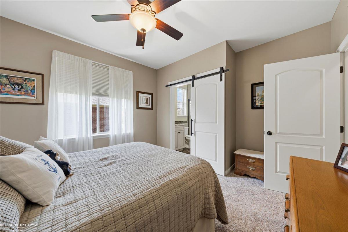 62735 Franklin Park Drive Property Photo 47