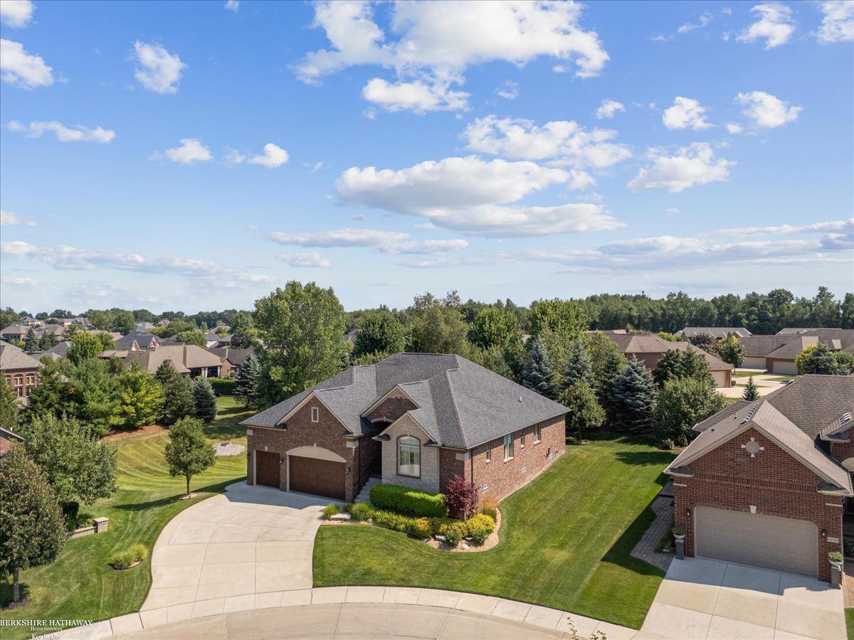 62735 Franklin Park Drive Property Photo 84