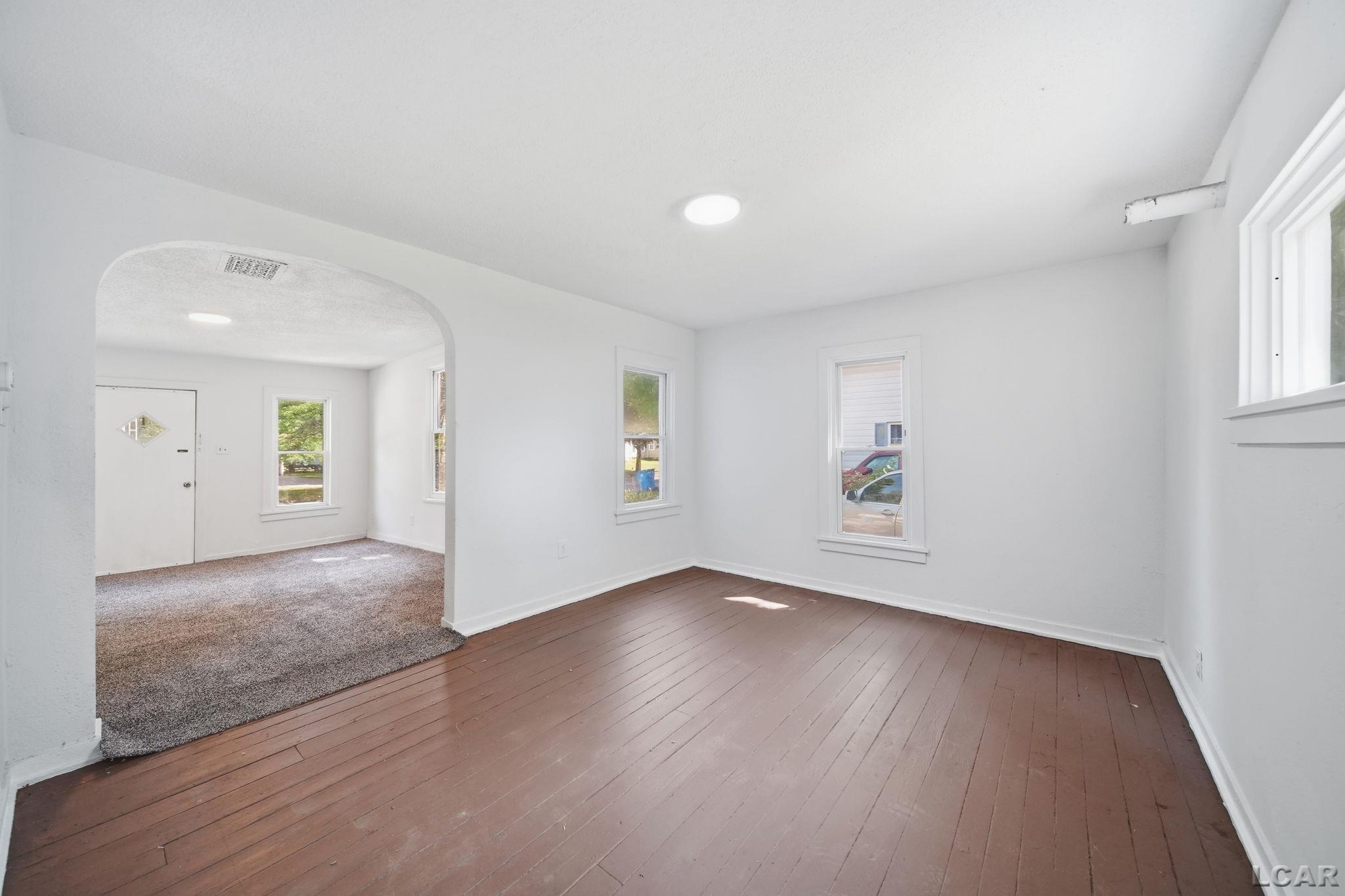 233 W Congress Street Property Photo 7