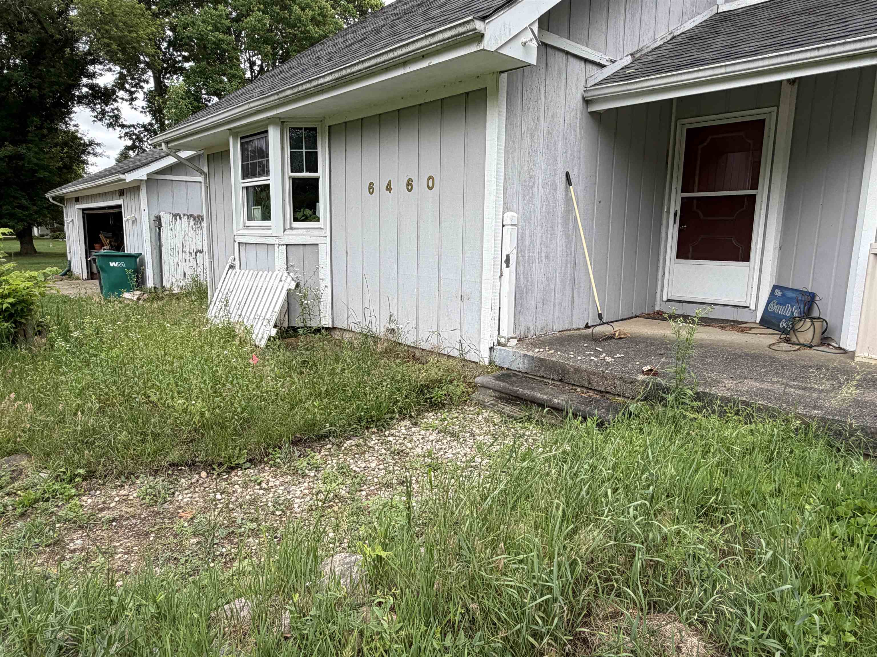 6460 E Bennington Road Property Photo 3