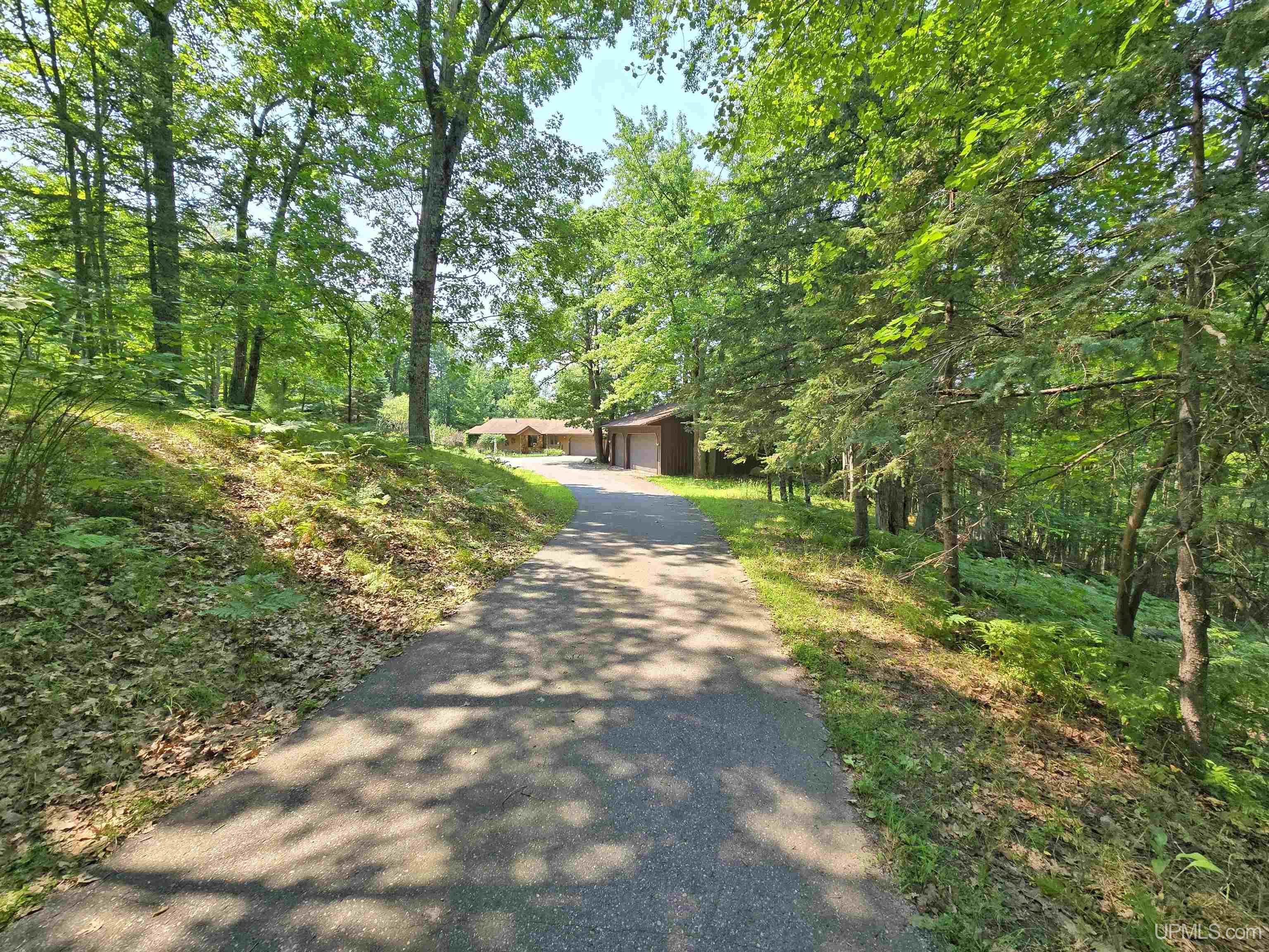 N4073 Pine Mountain Drive Property Photo 2